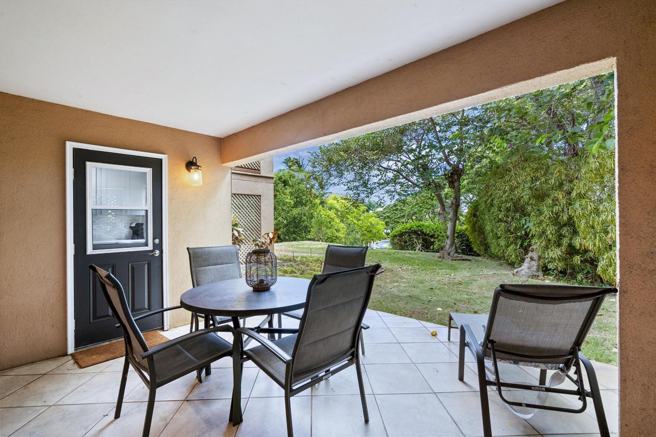 Wailea Ekahi 24B - Modern Garden Retreat w/ Lanai, Split AC & Stylish Renovation