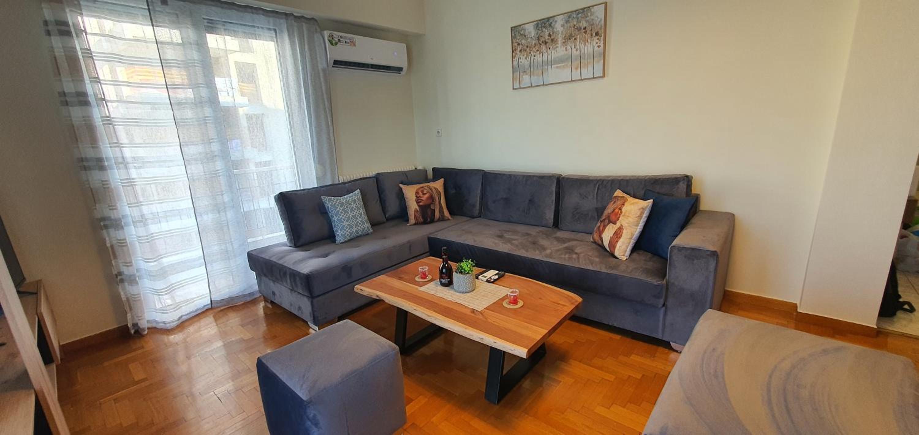 Marina Zeas Apartment for Big Group