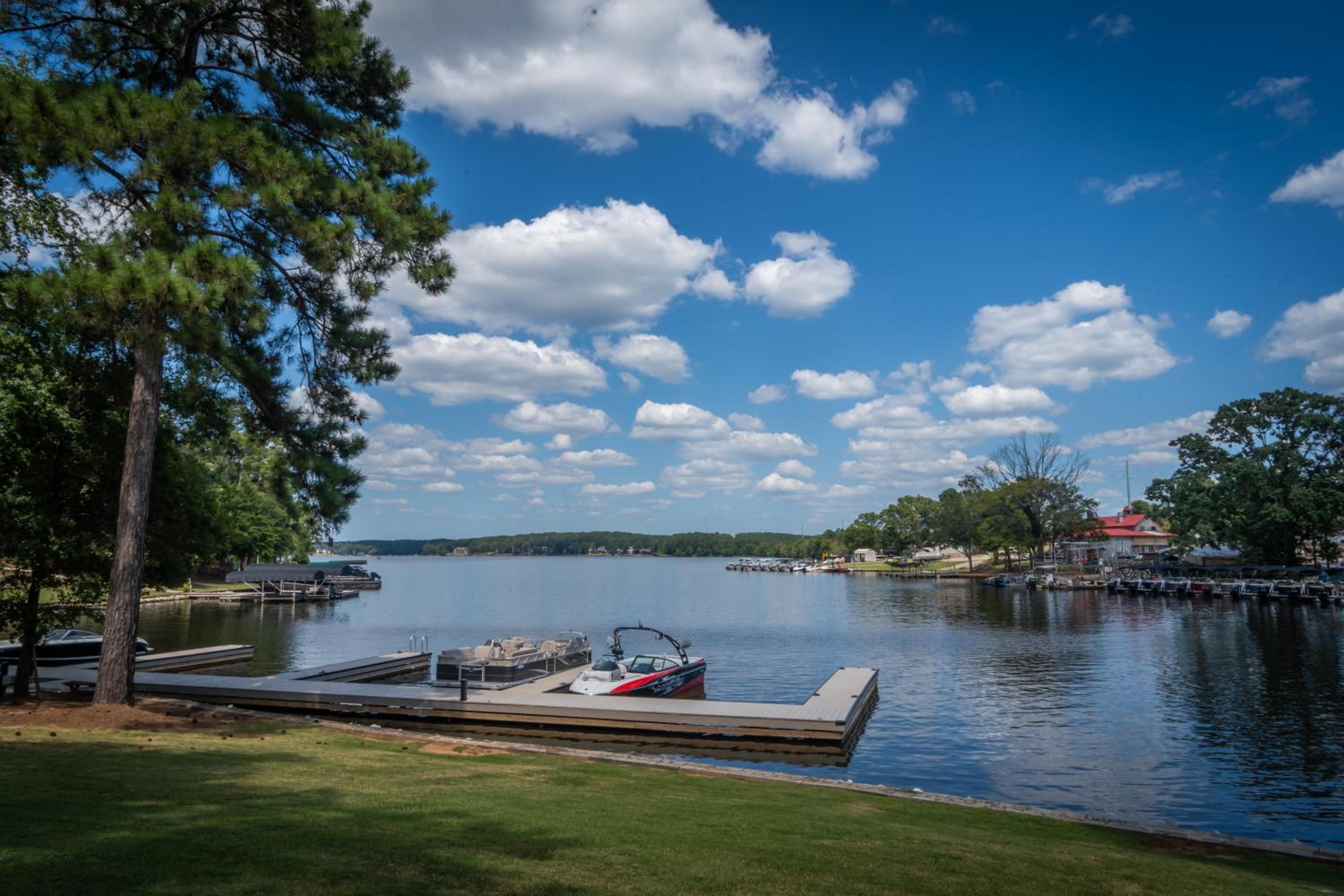 Shoo Fly at Lake Oconee - Lakefront, Kayaks, Games