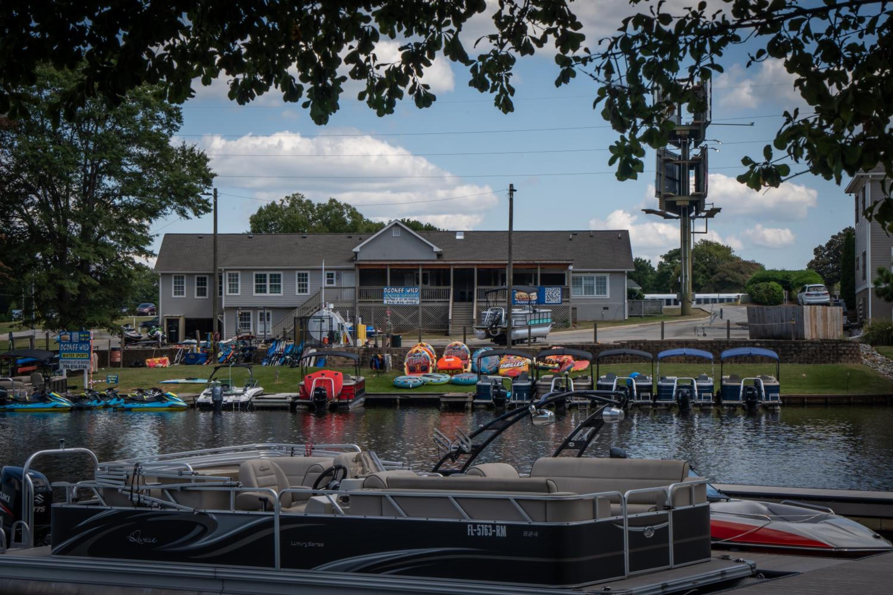 Shoo Fly at Lake Oconee - Lakefront, Kayaks, Games