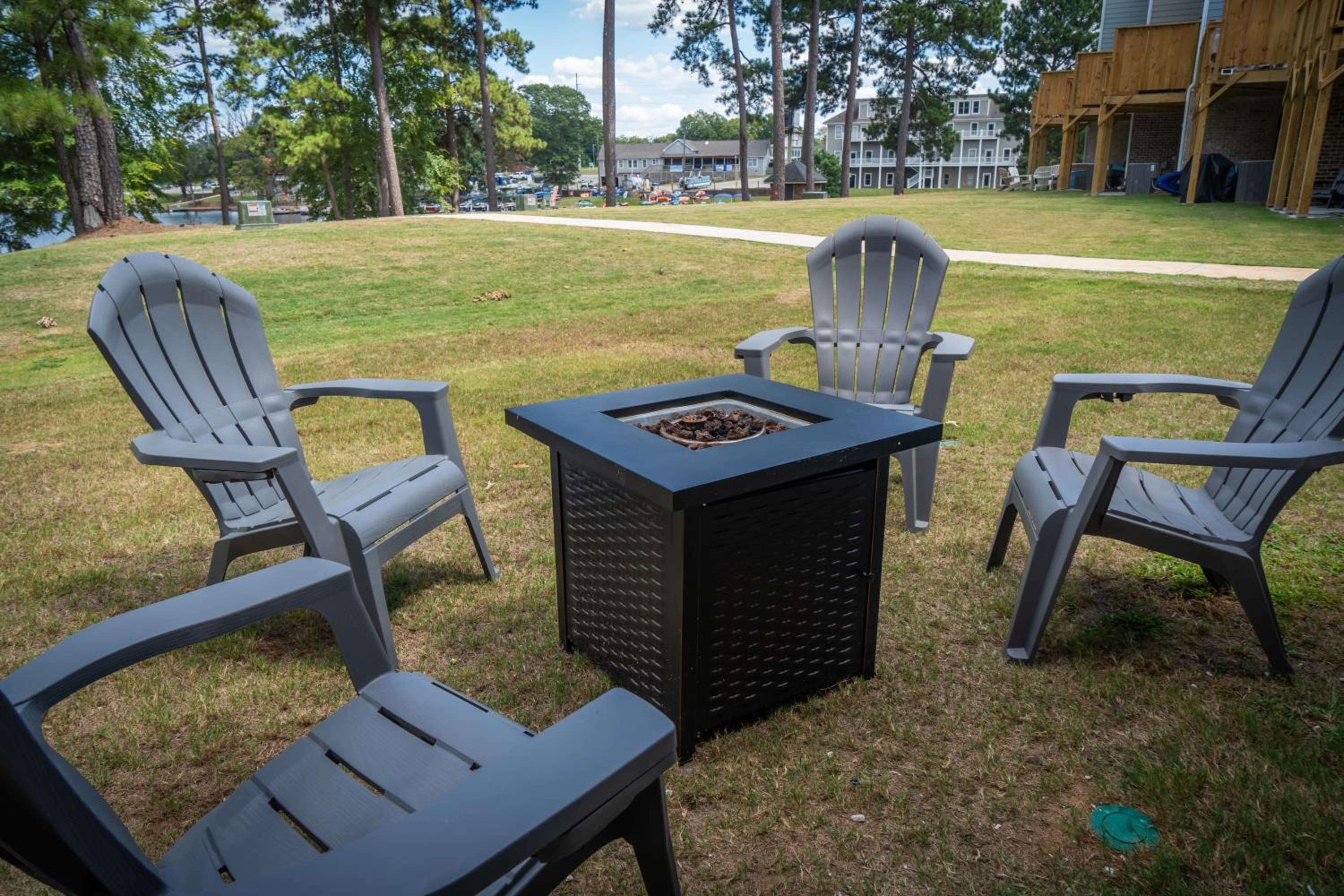 Shoo Fly at Lake Oconee - Lakefront, Kayaks, Games