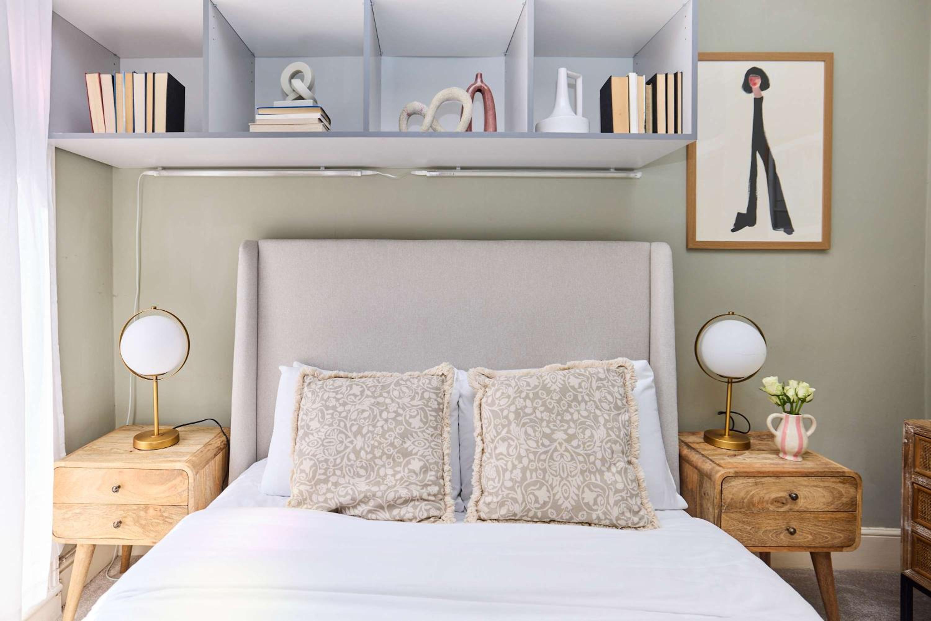 Classic Edwardian Flat near Emirates