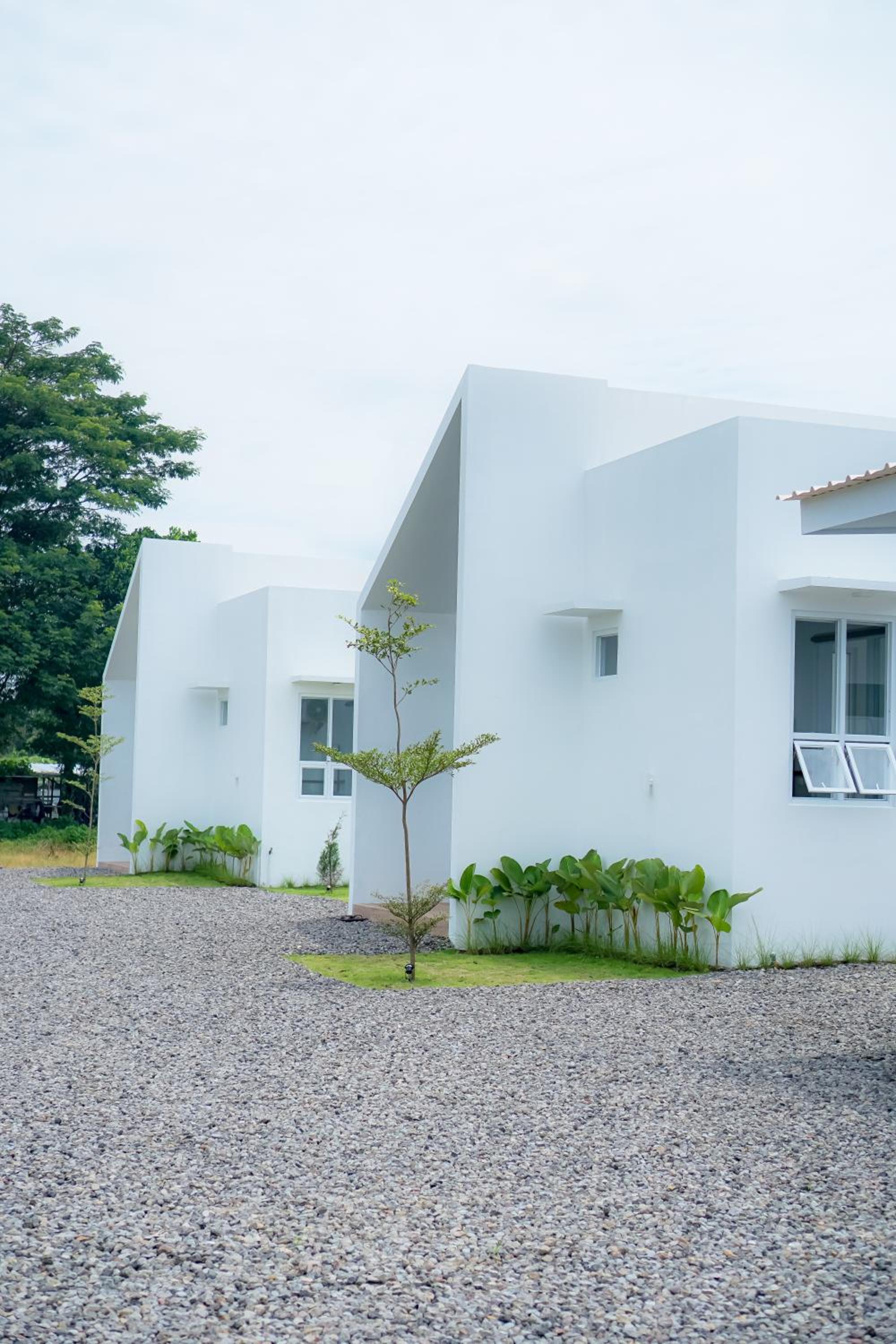 Putih Kaca Villa