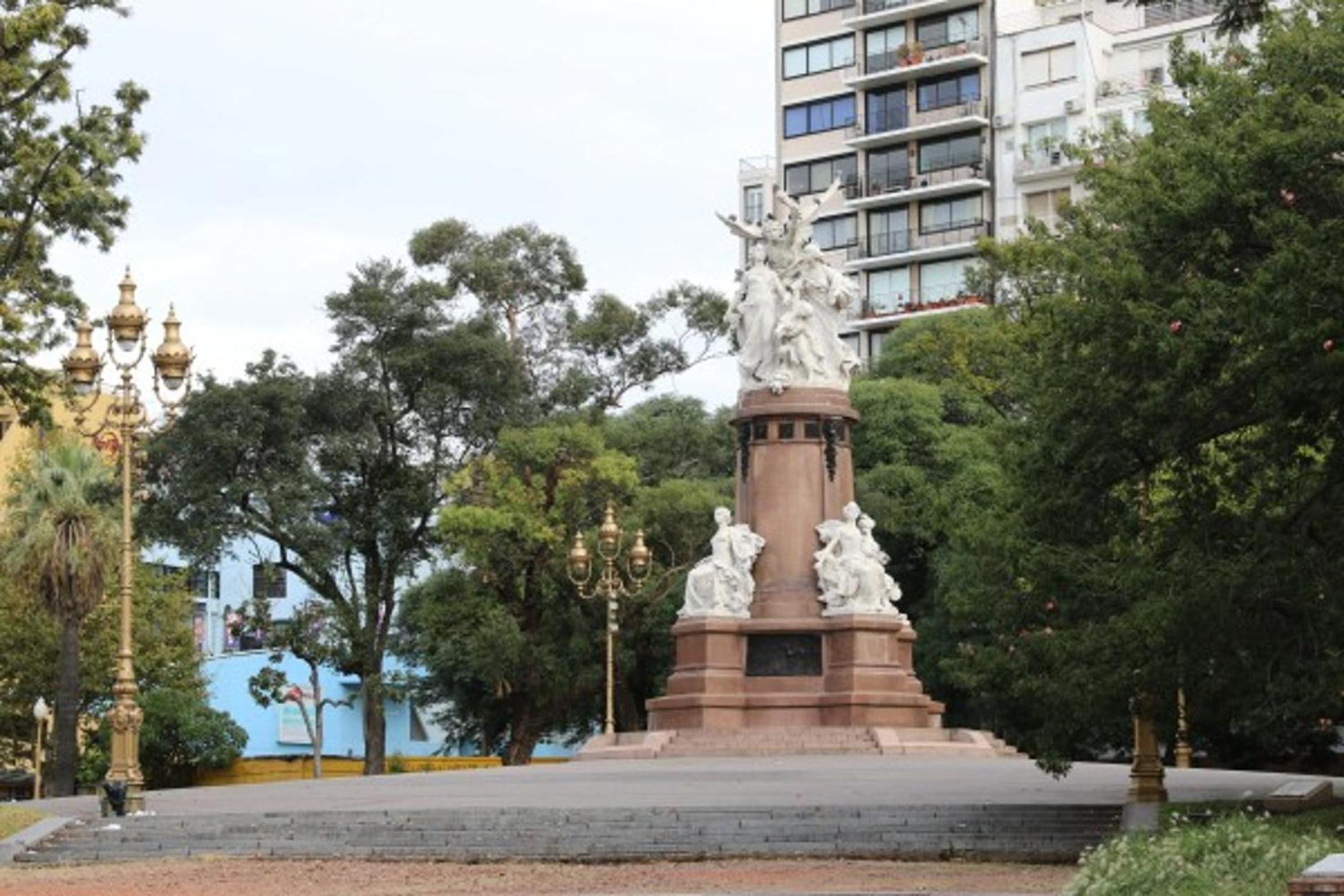 Sunny Recoleta Apartment