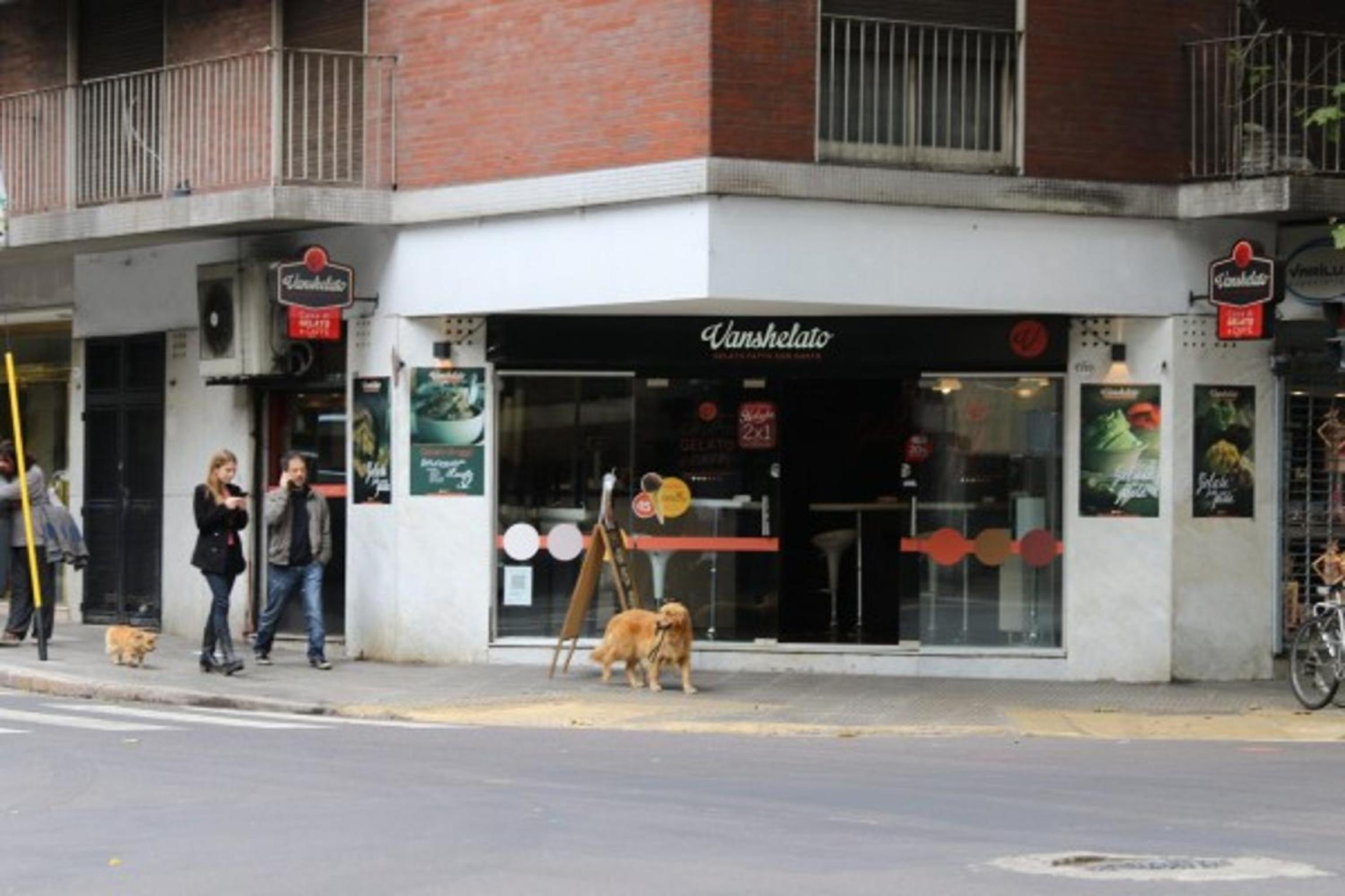 Sunny Recoleta Apartment