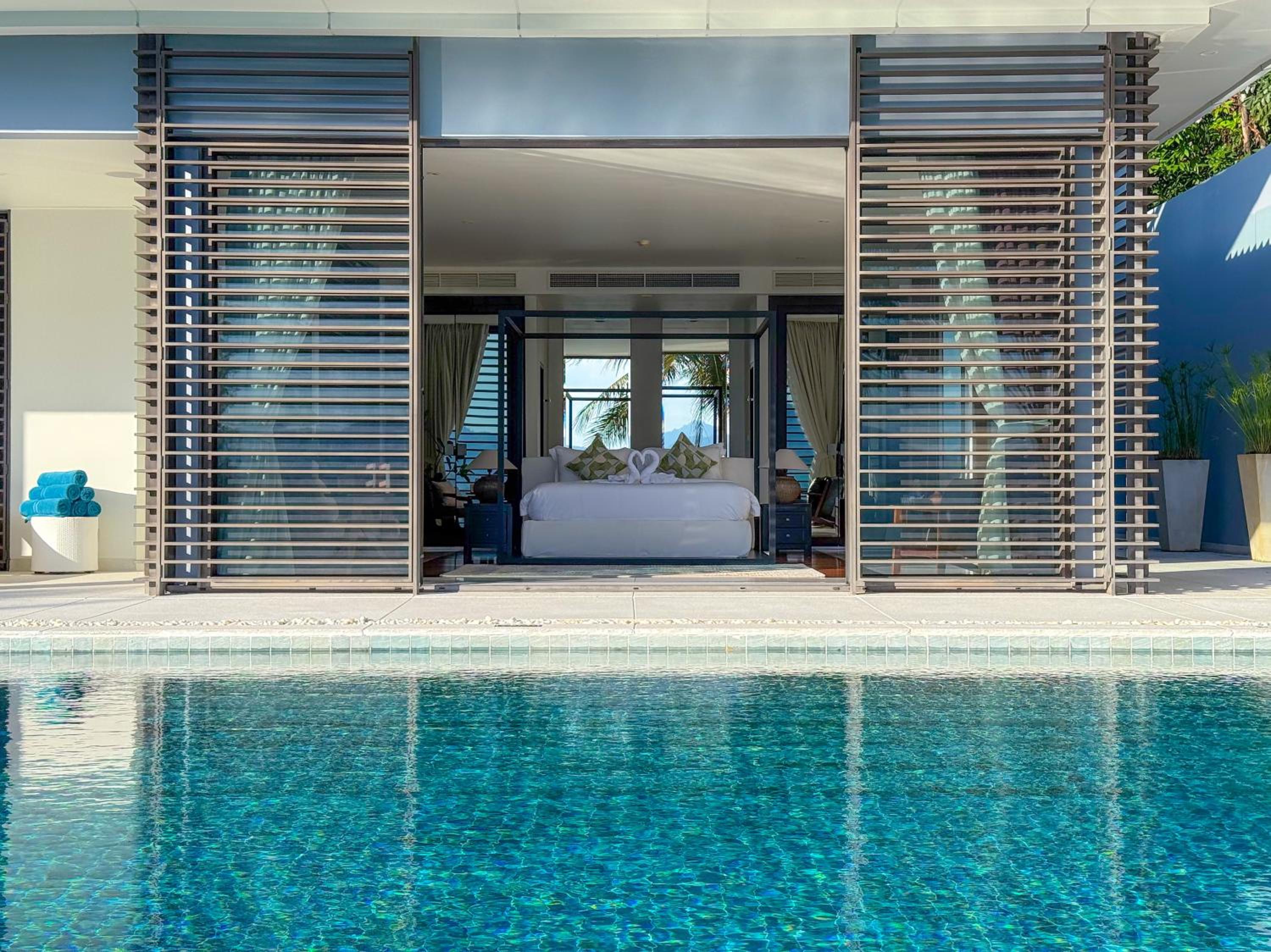 Villa Serenity -30 meter Pool & 6 Bedroom with Cinema Room and Gym
