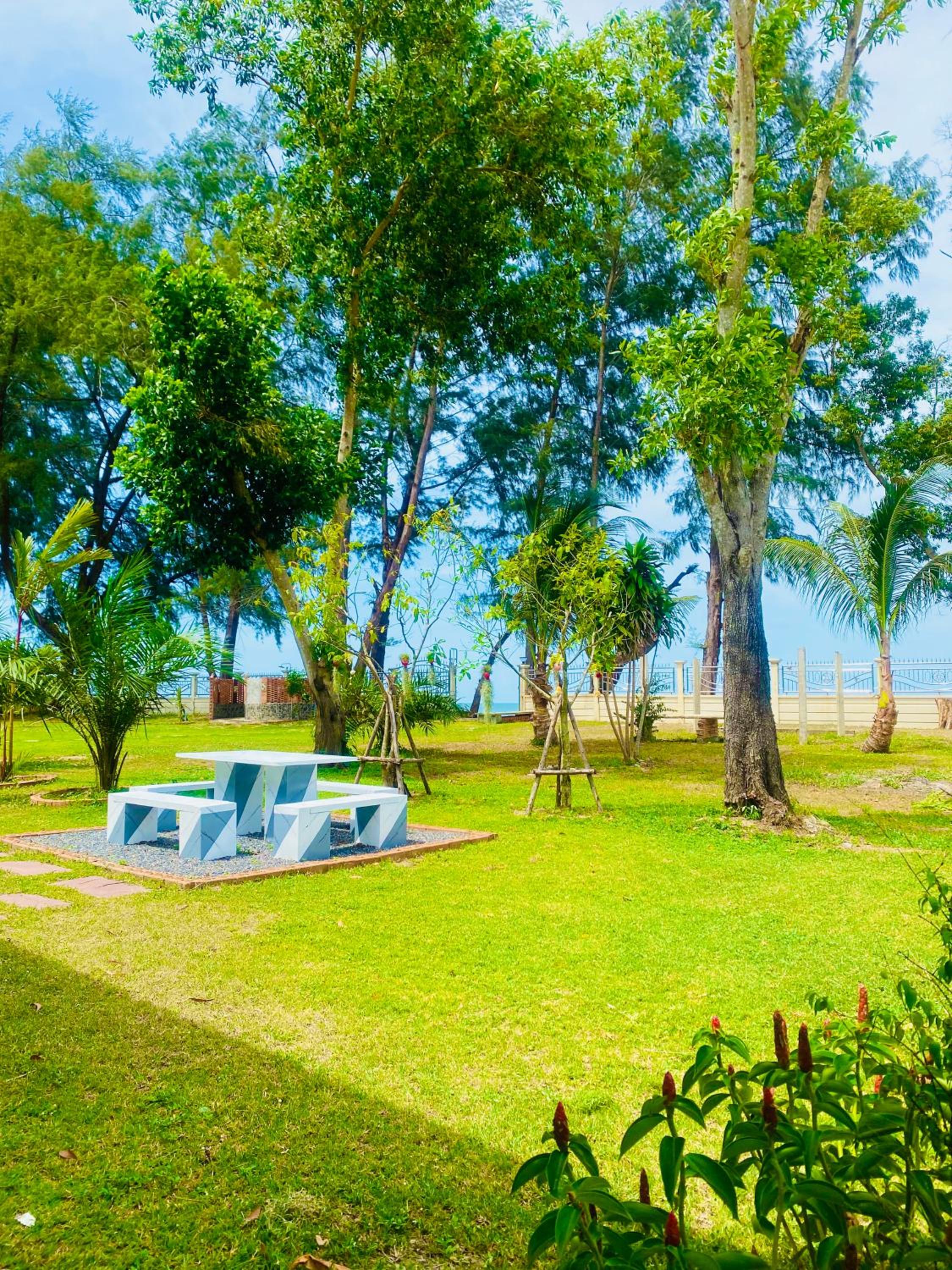 Leelavadee Villa Sea Views