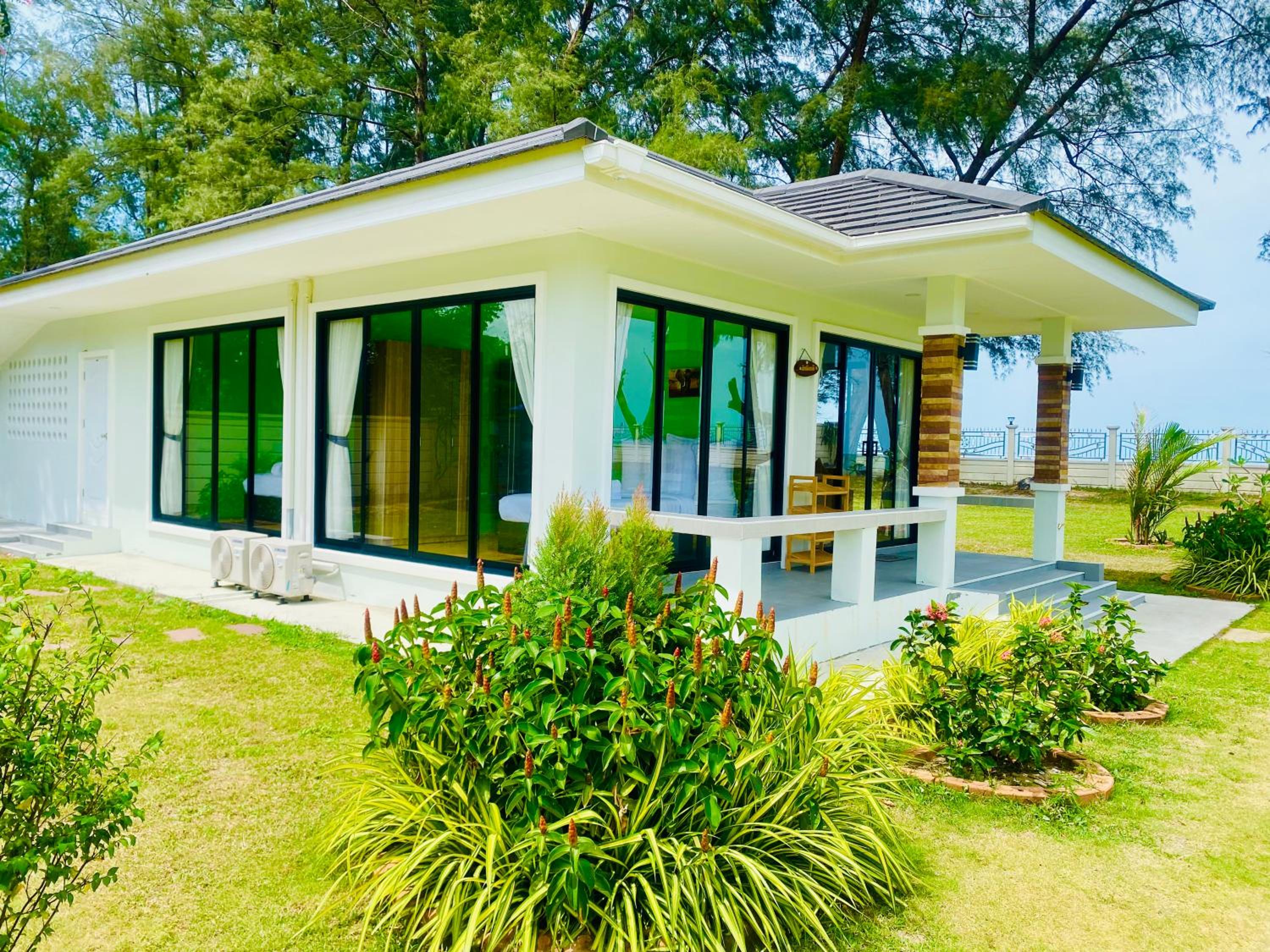 Leelavadee Villa Sea Views