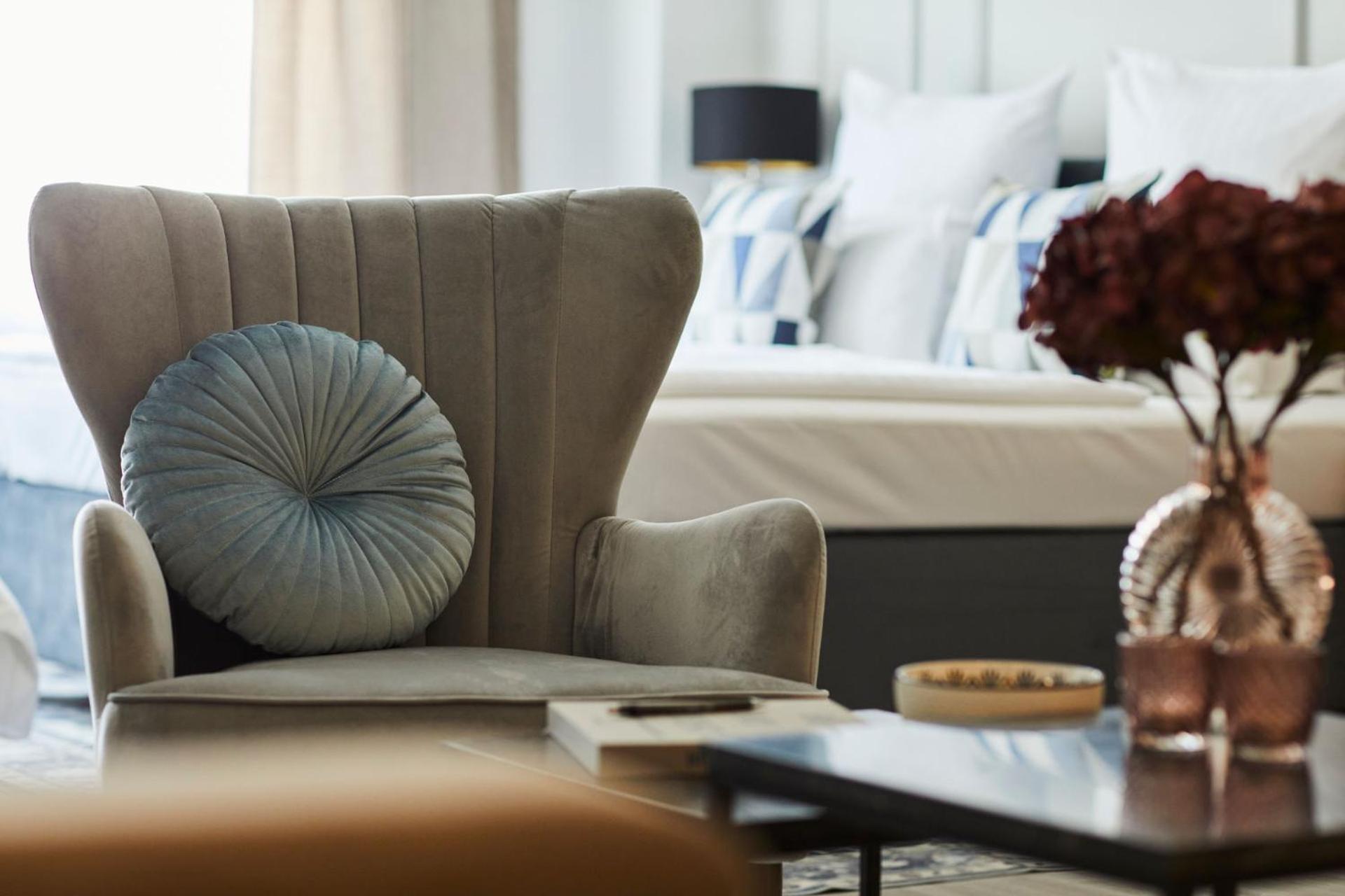 R B Apartment Hamburg Comfort am Flughafen für 1-5 Personen - ideal für Geschäftsreisende und Familien - Küche - Smart TV - Waschtrockner - kostenloser Par