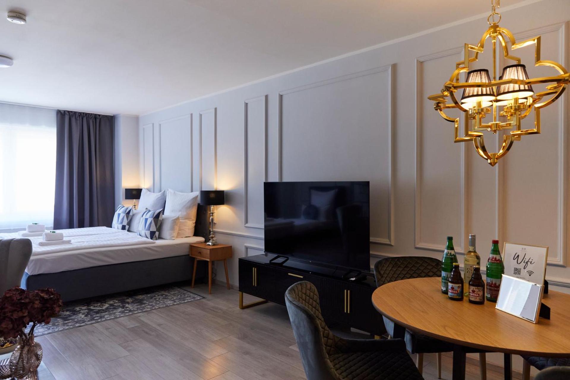 R B Apartment Hamburg Comfort am Flughafen für 1-5 Personen - ideal für Geschäftsreisende und Familien - Küche - Smart TV - Waschtrockner - kostenloser Par