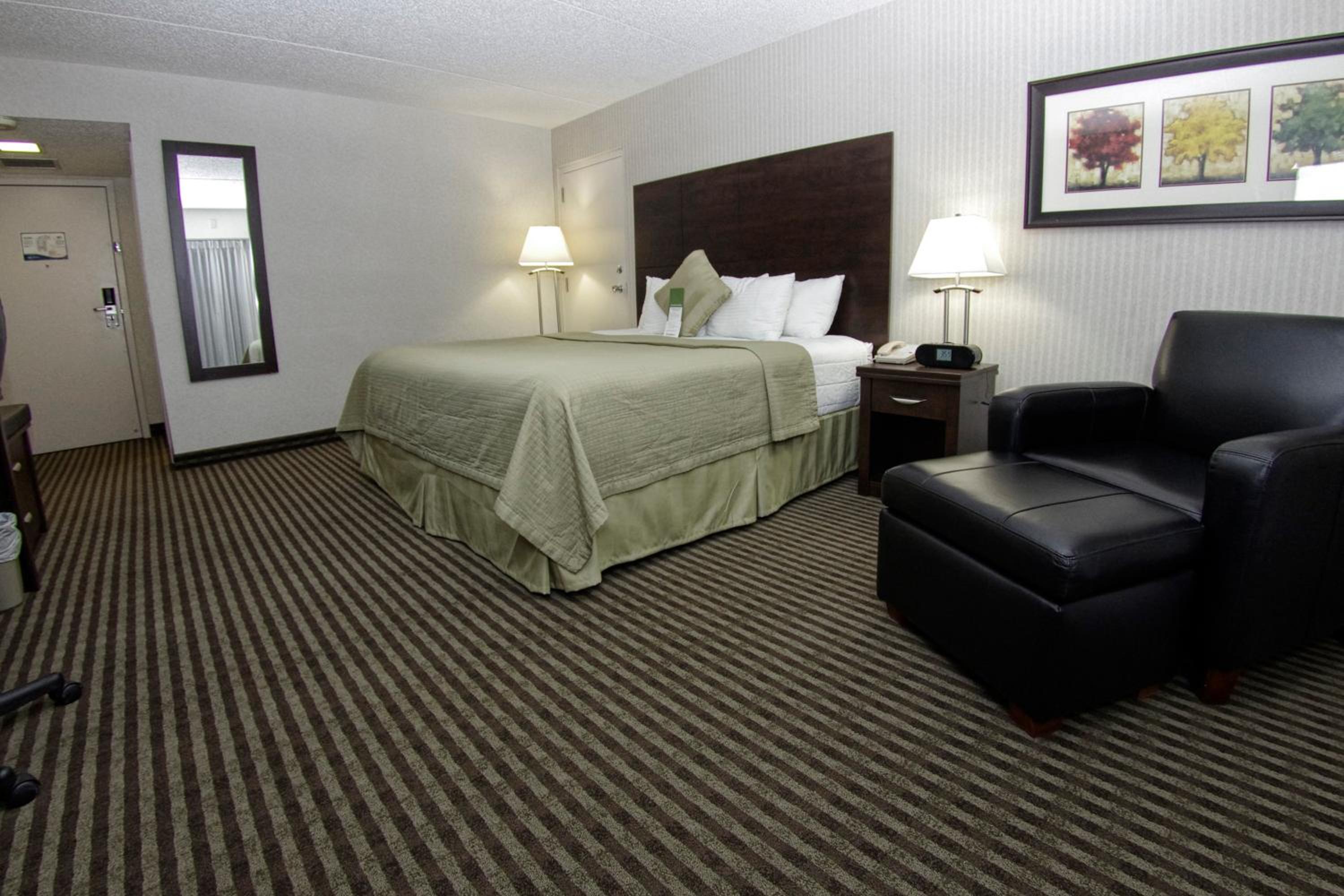 Brandon Vacations - Victoria Inn Hotel  Convention Centre Brandon - Property Image 4