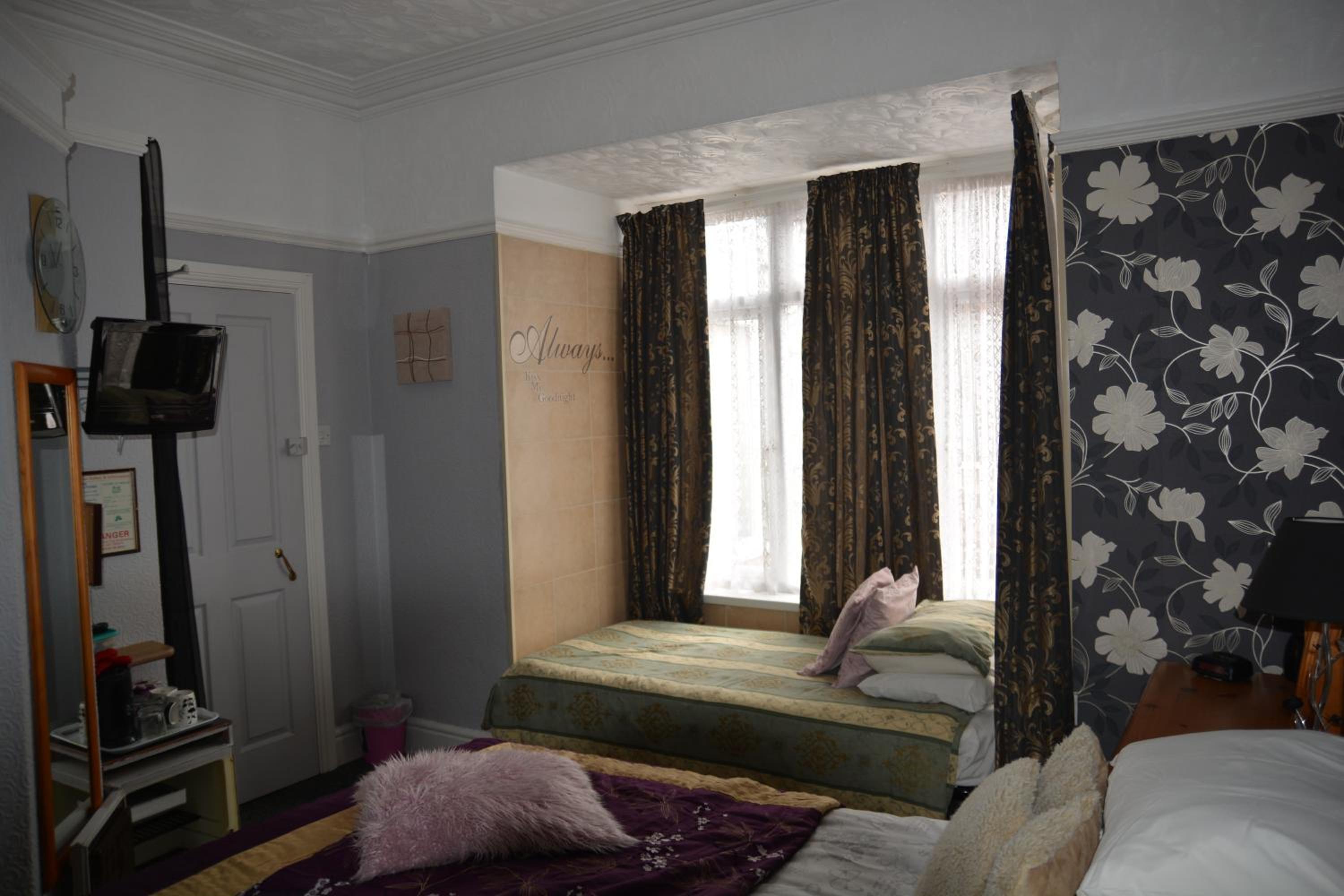 Sherwood Lodge
