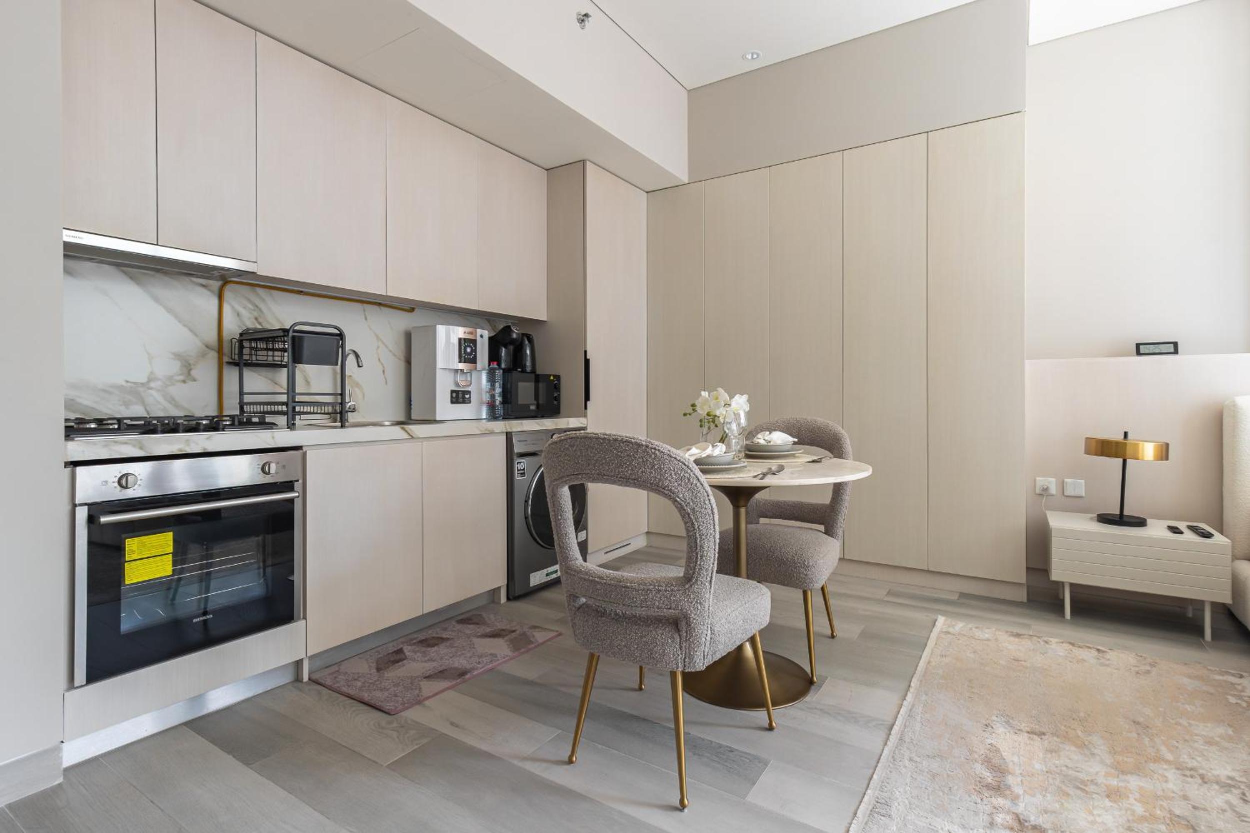 Condor Marina Star, Dubai Marina by SIMPLY COMFORT