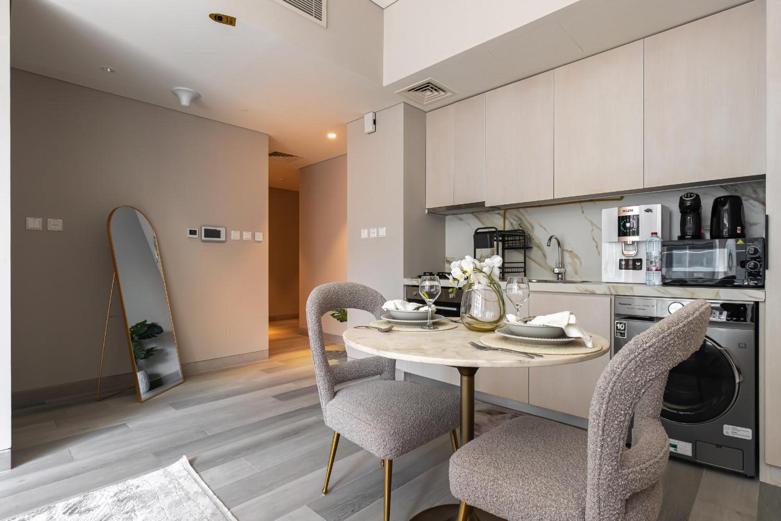 Condor Marina Star, Dubai Marina by SIMPLY COMFORT
