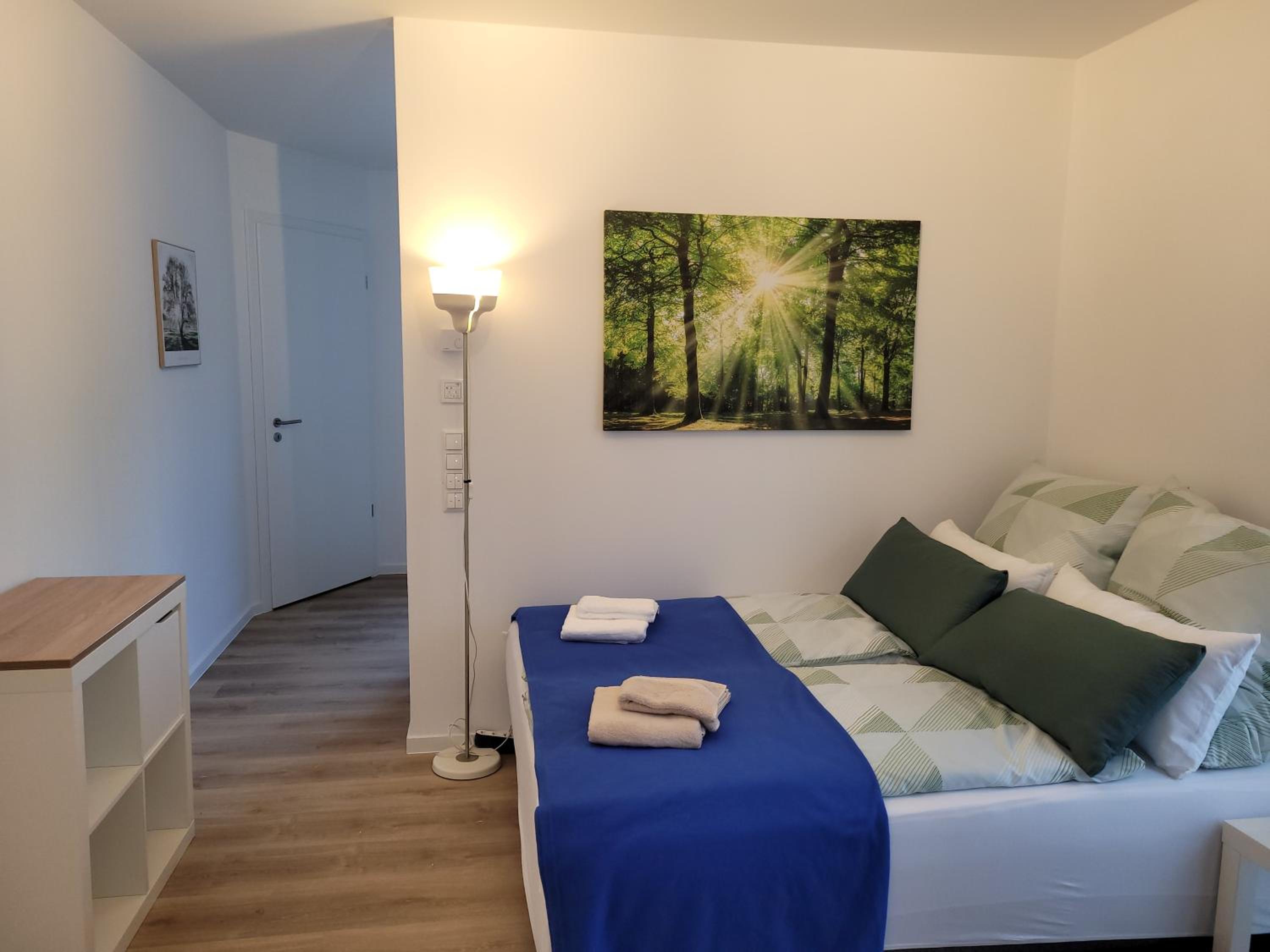 KomfortPlus - modernes Wohlfühl-Apartment mit Balkon & Parkplatz