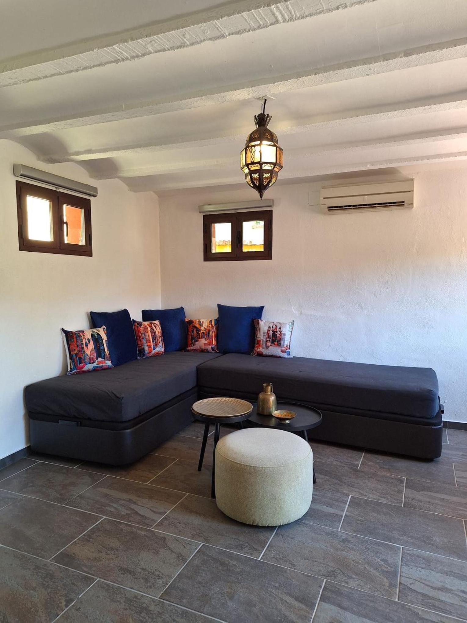 Finca Fenix Apartments with Pool in Álora