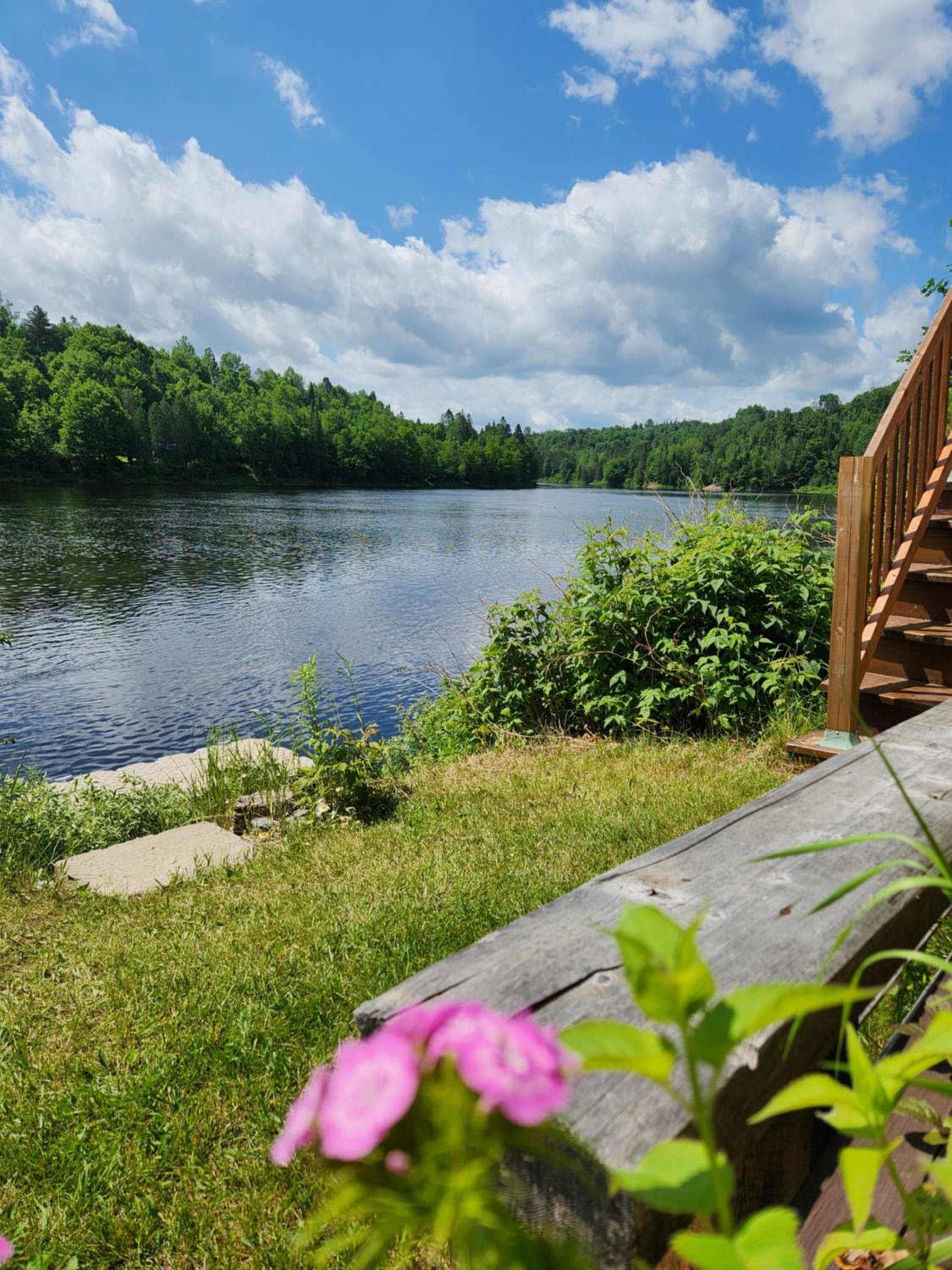 Chalet au bord de l'eau avec spa privé - Mauricie - Portneuf - Québec