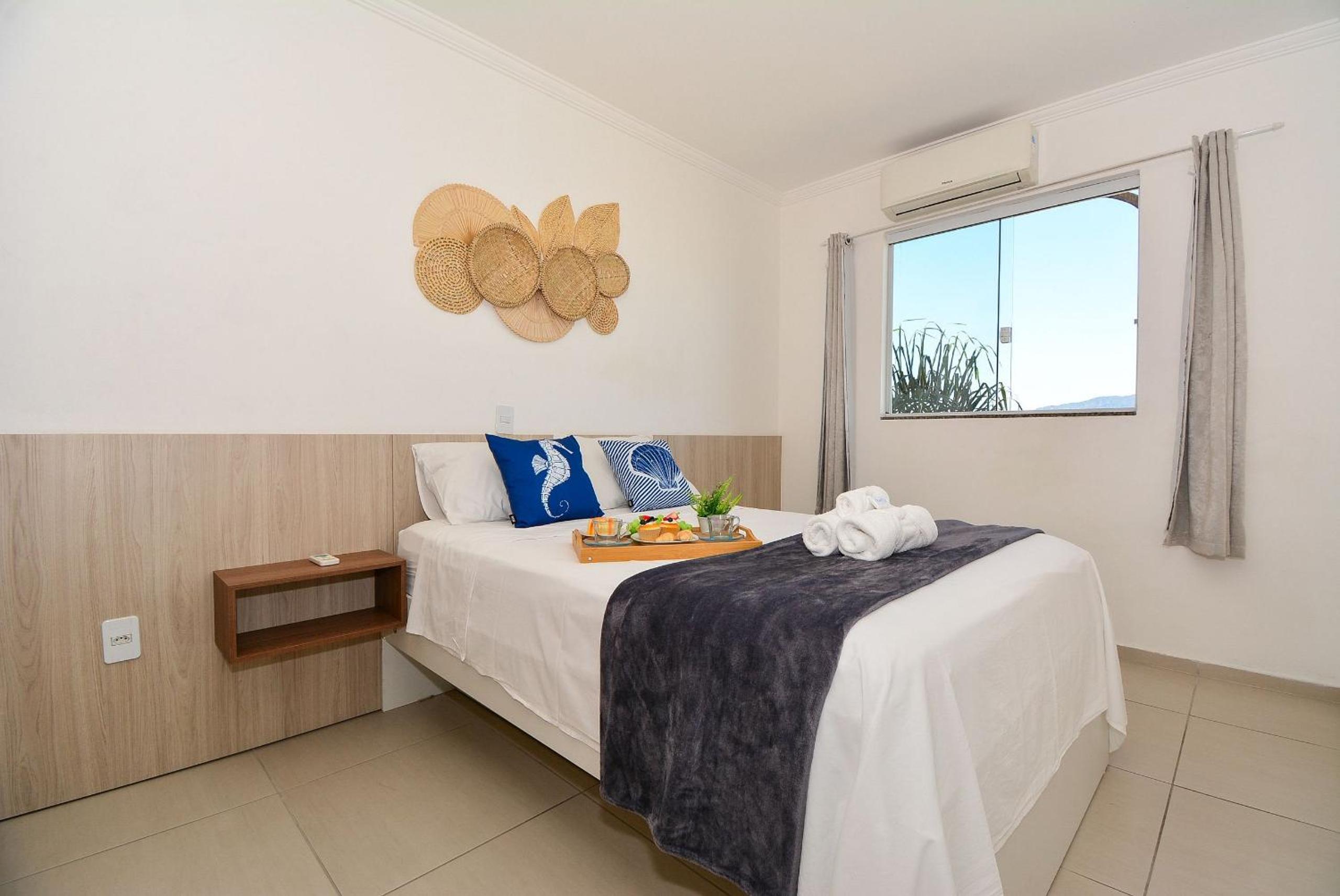 Amplo Apartamento na Praia dos Ingleses - NIN013