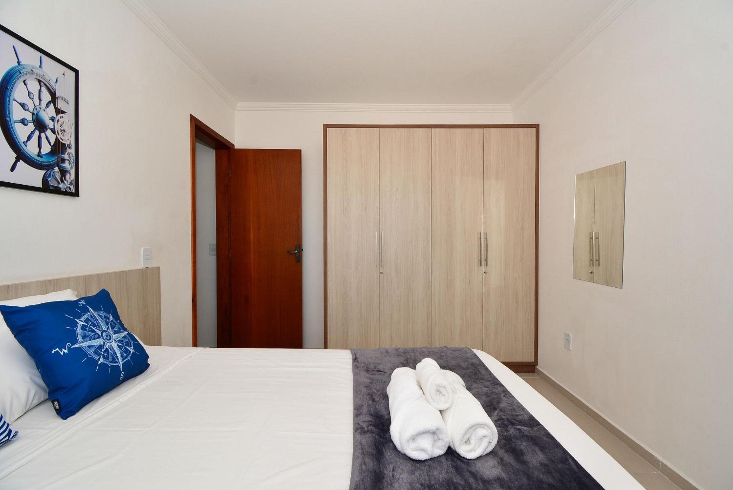 Amplo Apartamento na Praia dos Ingleses - NIN013