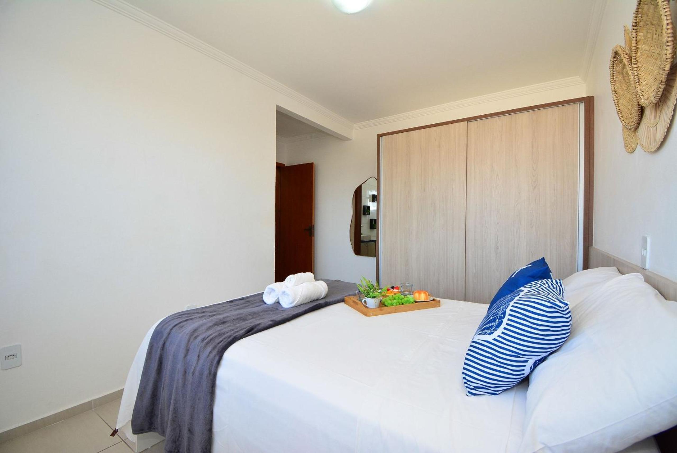 Amplo Apartamento na Praia dos Ingleses - NIN013