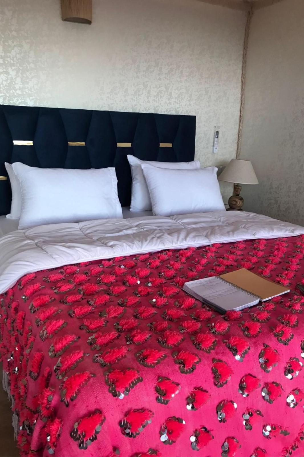 Agafay Luxury desert Camp - Glamping Experience