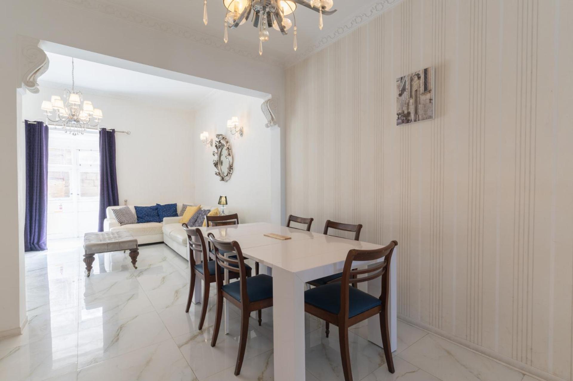 Charming Apartments in Valletta