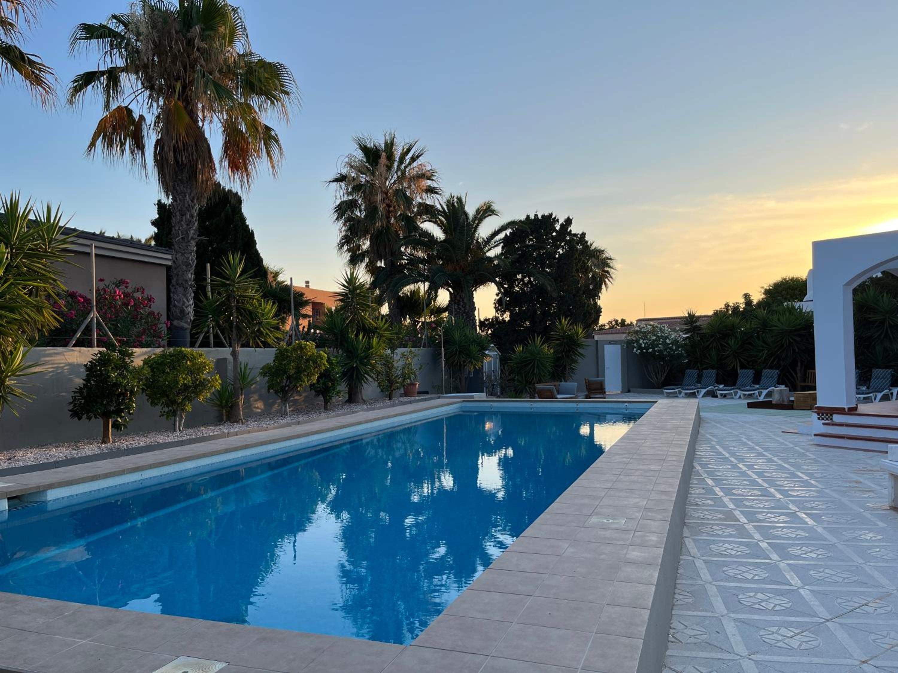 Villa de los Osos - 3min Walk To The Beach & Club De Golf Playa Serena, Entire House, Chalet With XXL Private Pool & Gym