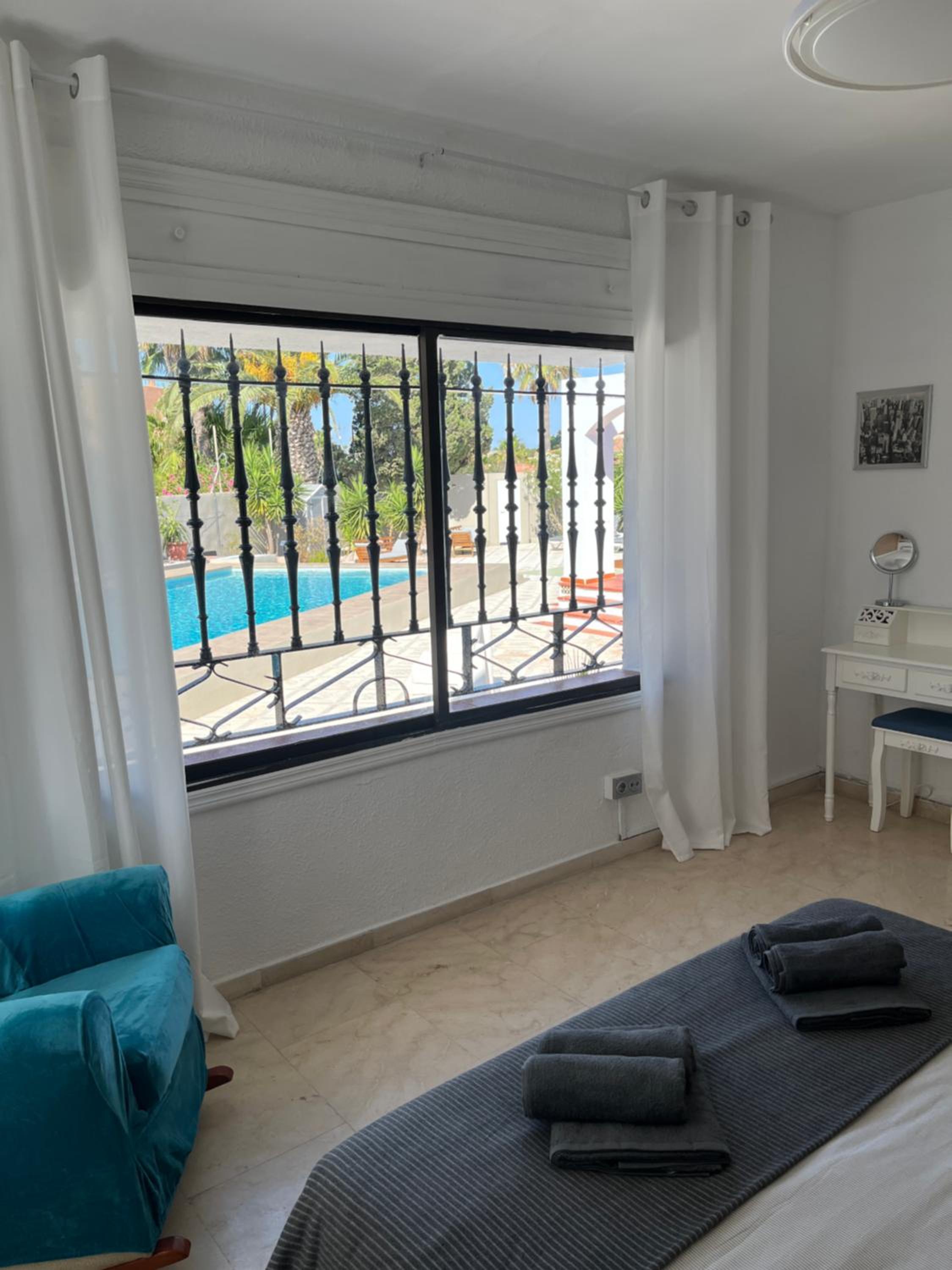 Villa de los Osos - 3min Walk To The Beach & Club De Golf Playa Serena, Entire House, Chalet With XXL Private Pool & Gym