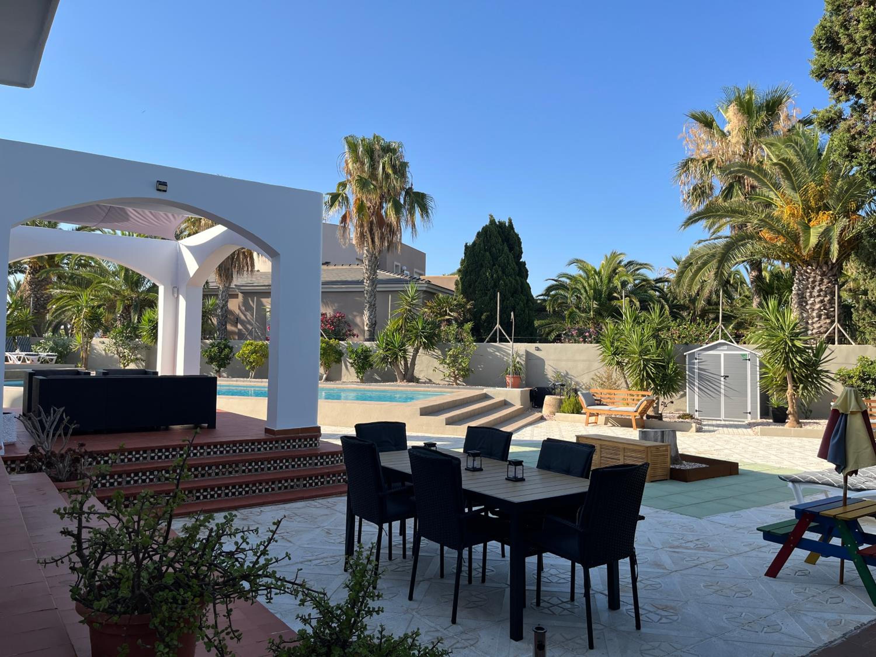 Villa de los Osos - 3min Walk To The Beach & Club De Golf Playa Serena, Entire House, Chalet With XXL Private Pool & Gym