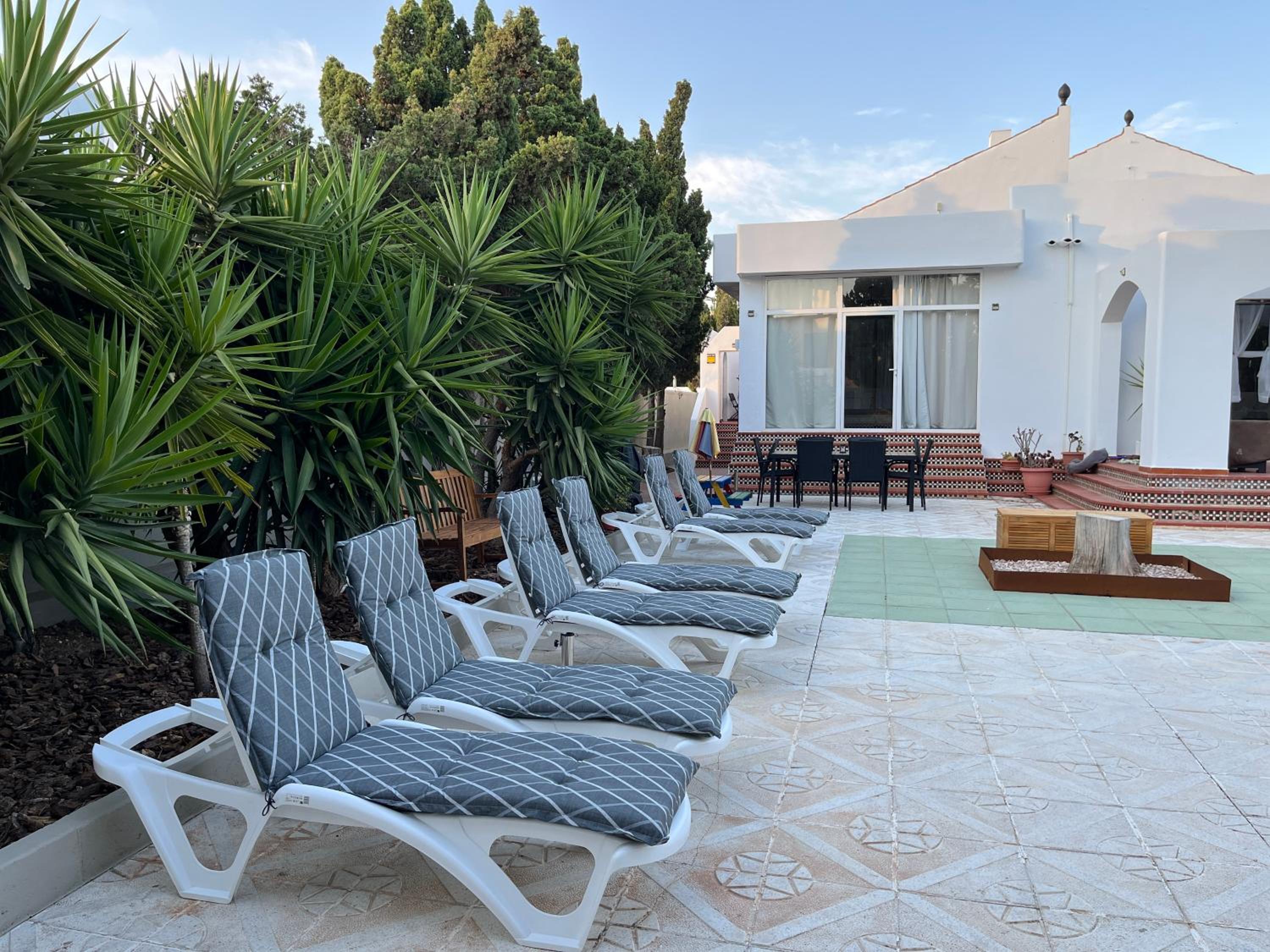 Villa de los Osos - 3min Walk To The Beach & Club De Golf Playa Serena, Entire House, Chalet With XXL Private Pool & Gym