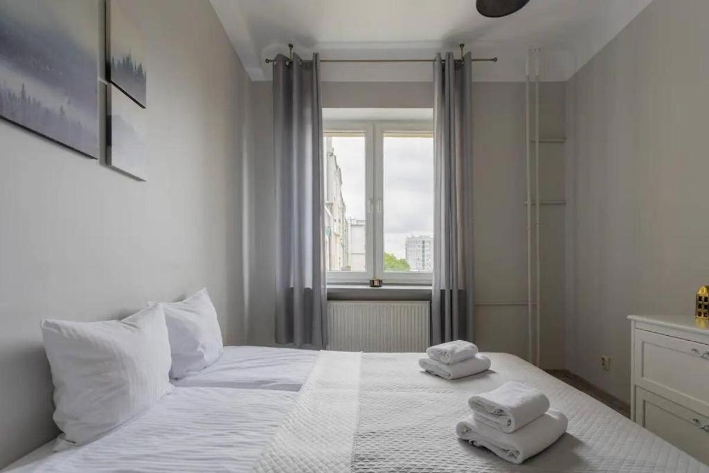 Urban Chic - Cozy 2-Bedroom in City Center - Marszalkowska