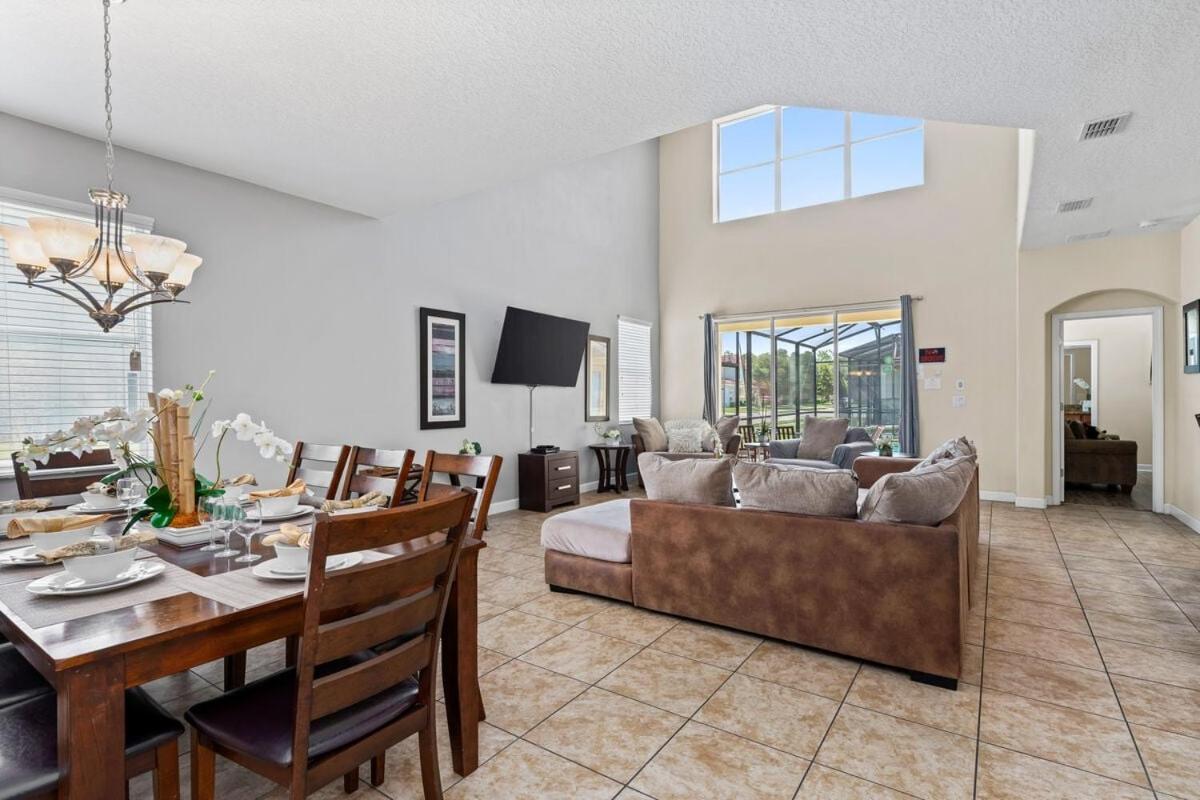 Disney Getaway 6BR | Theater + Game Room