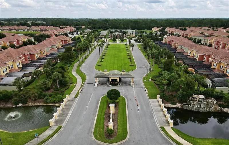 Disney Getaway 6BR | Theater + Game Room