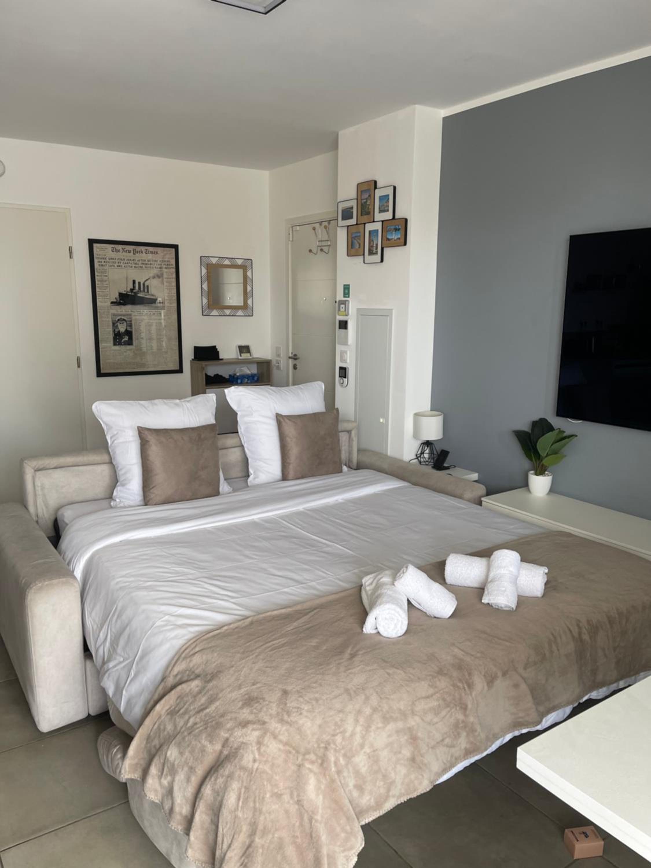 Q&R Renting - Appartement luxueux et Suites Design - Parking AC Mer