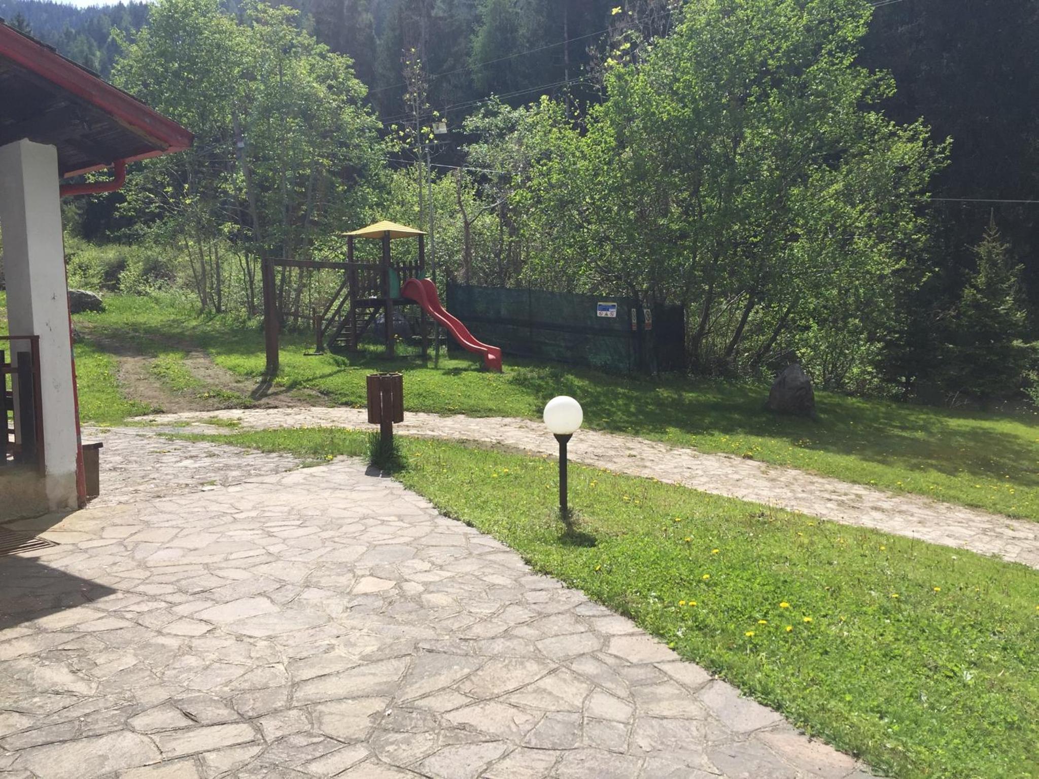 Photo 43