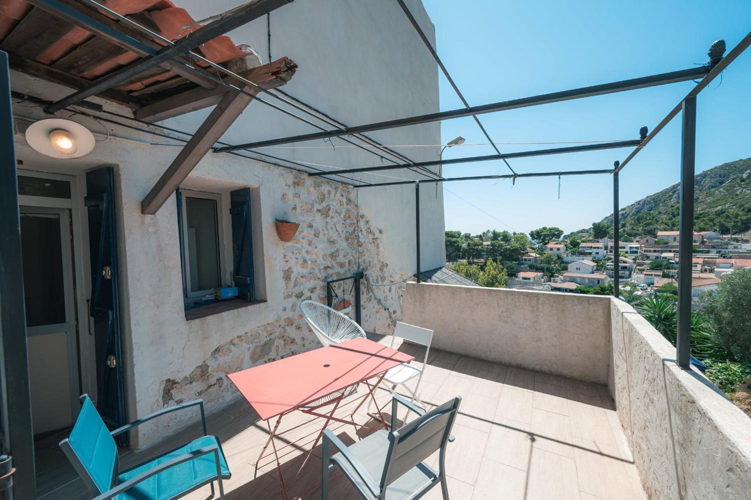 L'Atypique - Cabanon 3 ch et terrasse au calme