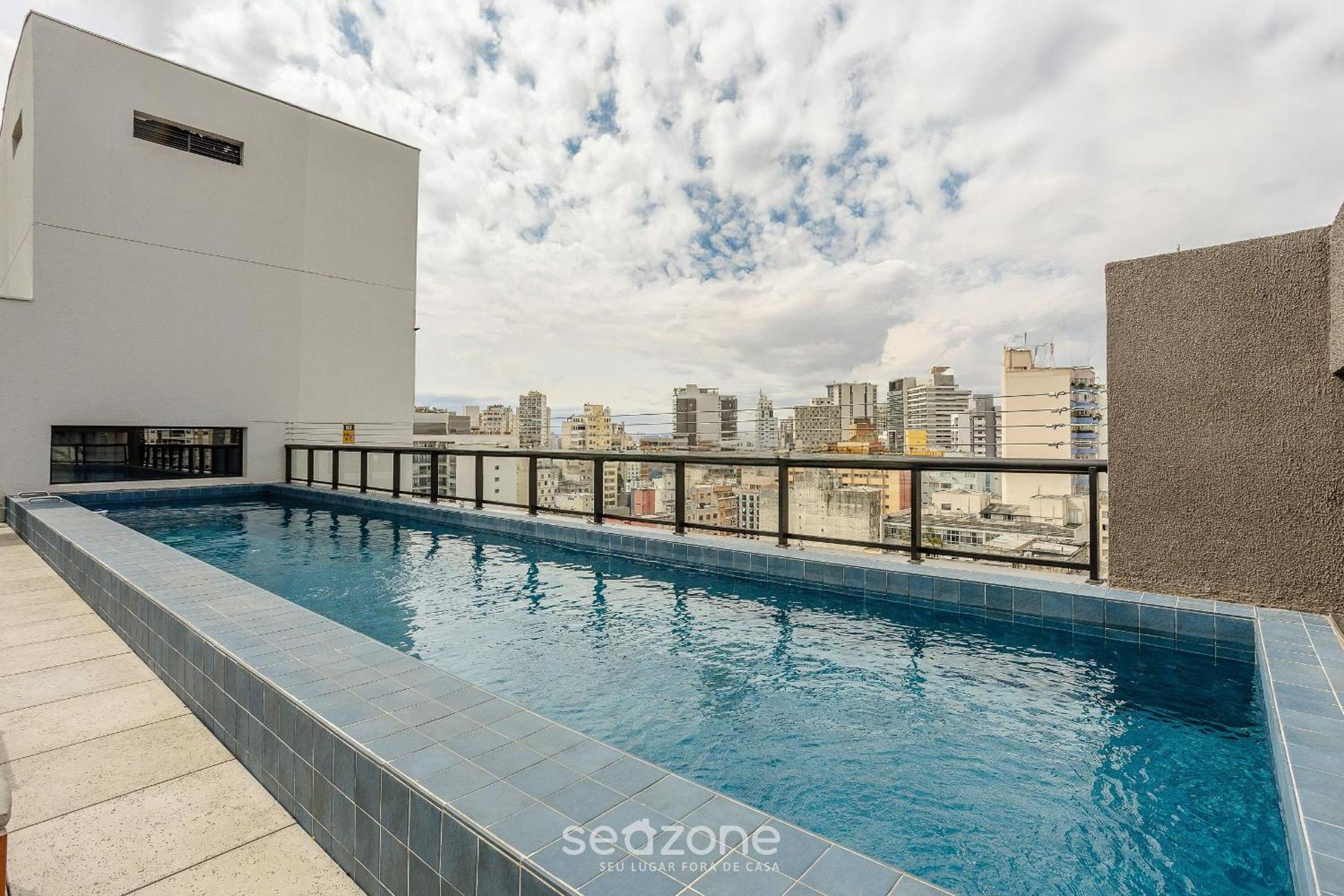 Studio in a cond. w/ pool near the subway ENP0607