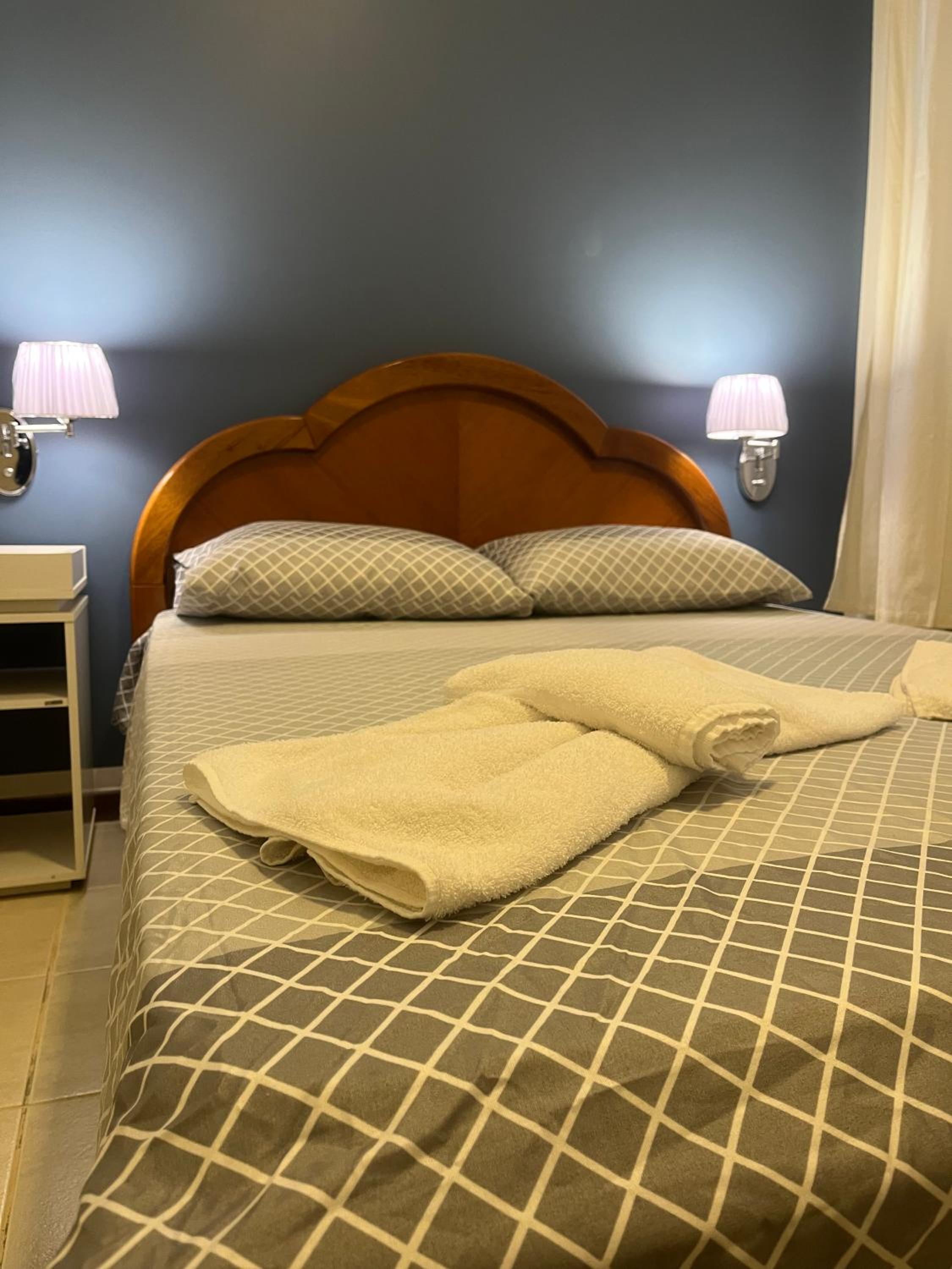 Apartamento Completo Sudoeste Com Garagem