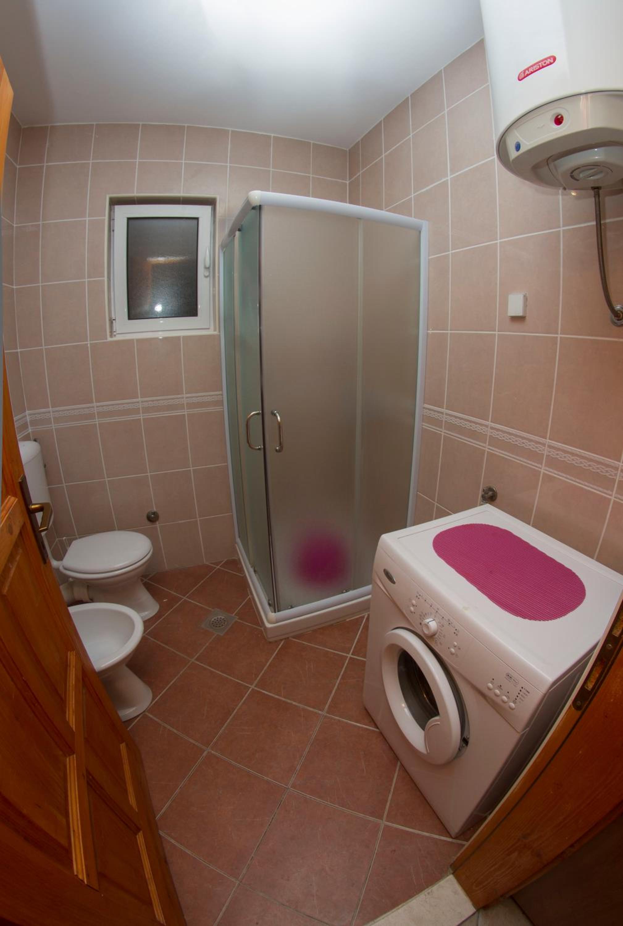 Photo 29