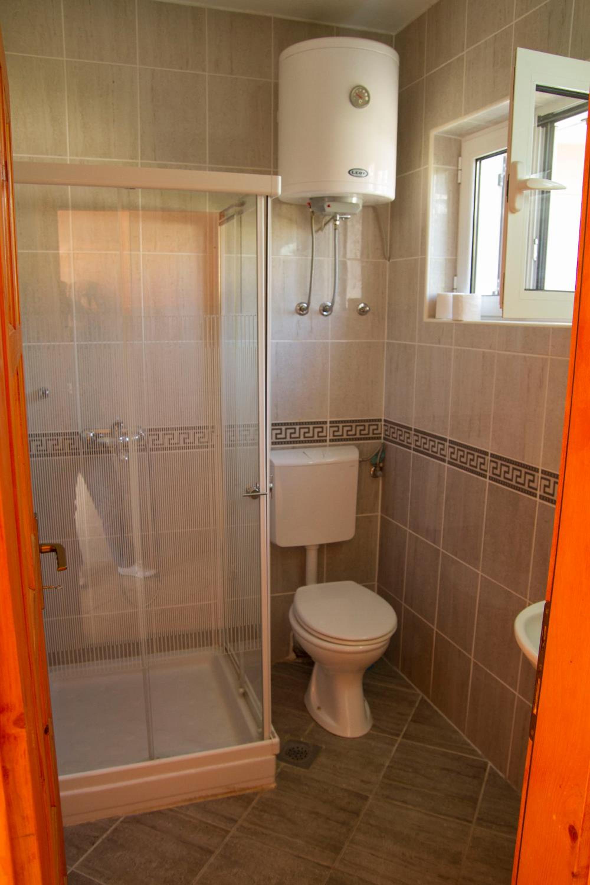 Photo 23