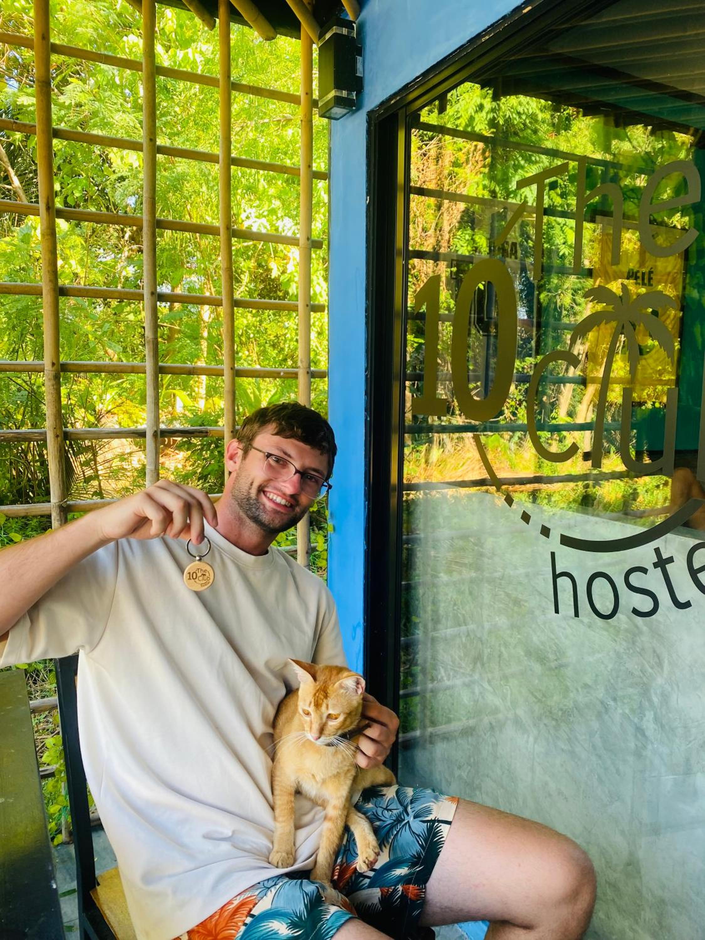 The 10 Club Hostel