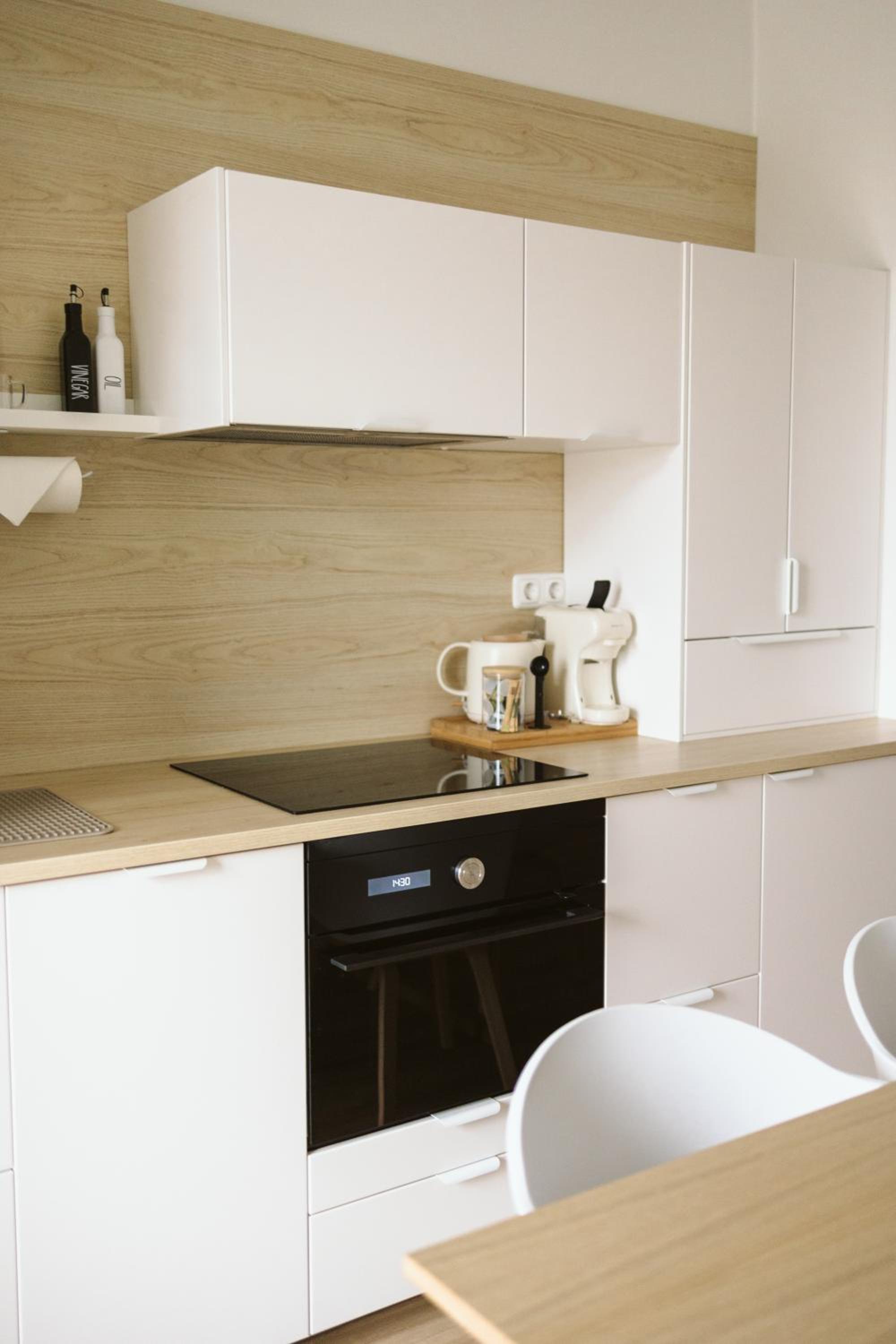 ApartNaest Radeberg - vollausgestattete 1 - bis 4-Zimmer Apartments l 24h Zugang per Code l Check-in Anleitung über Posteingang l Parkplatz auf Anfrage l F