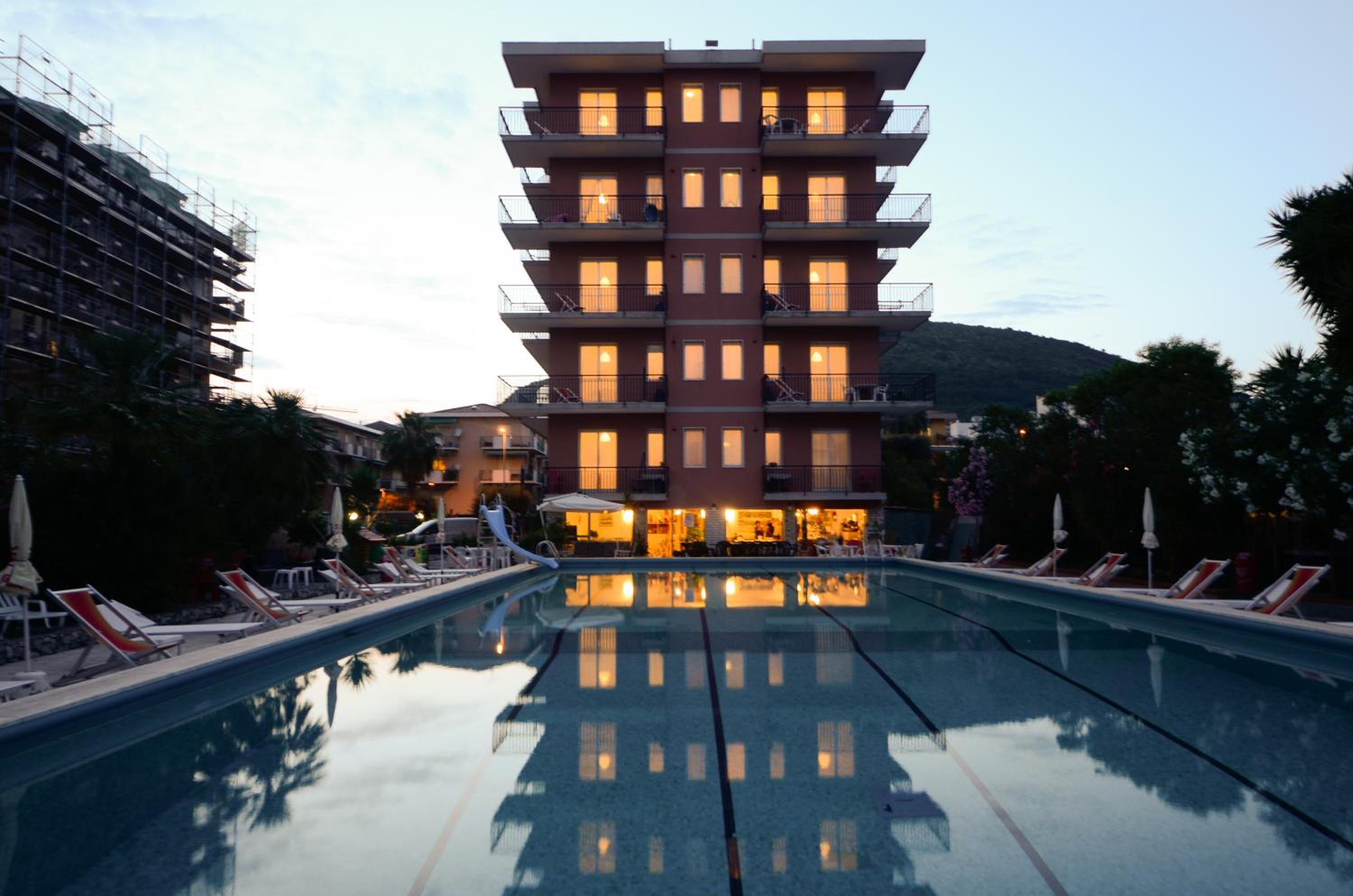 Perla Marina Apartments photo 2