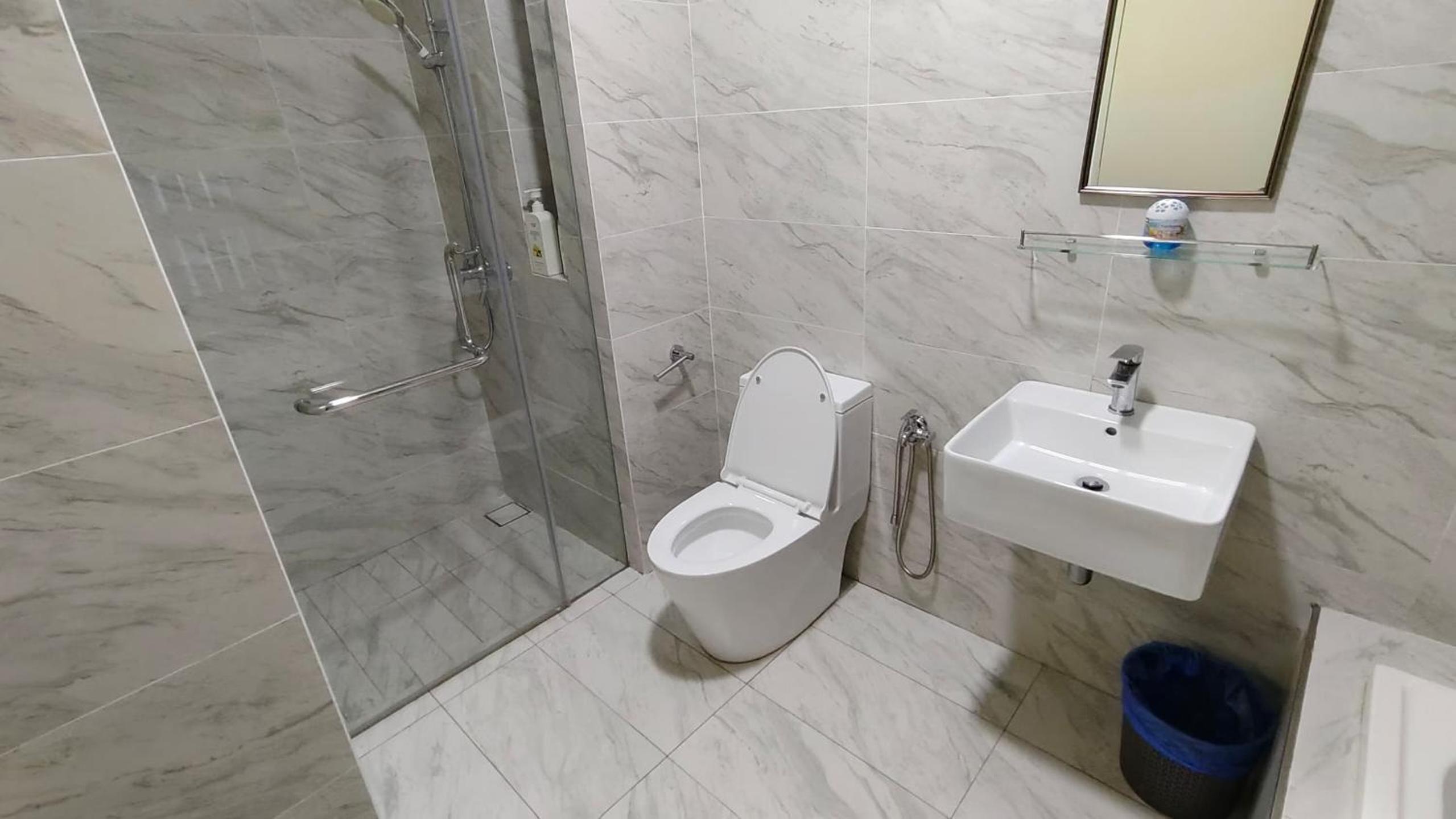 Cozy Minimalist Studio Bathtub Pool Family Stay