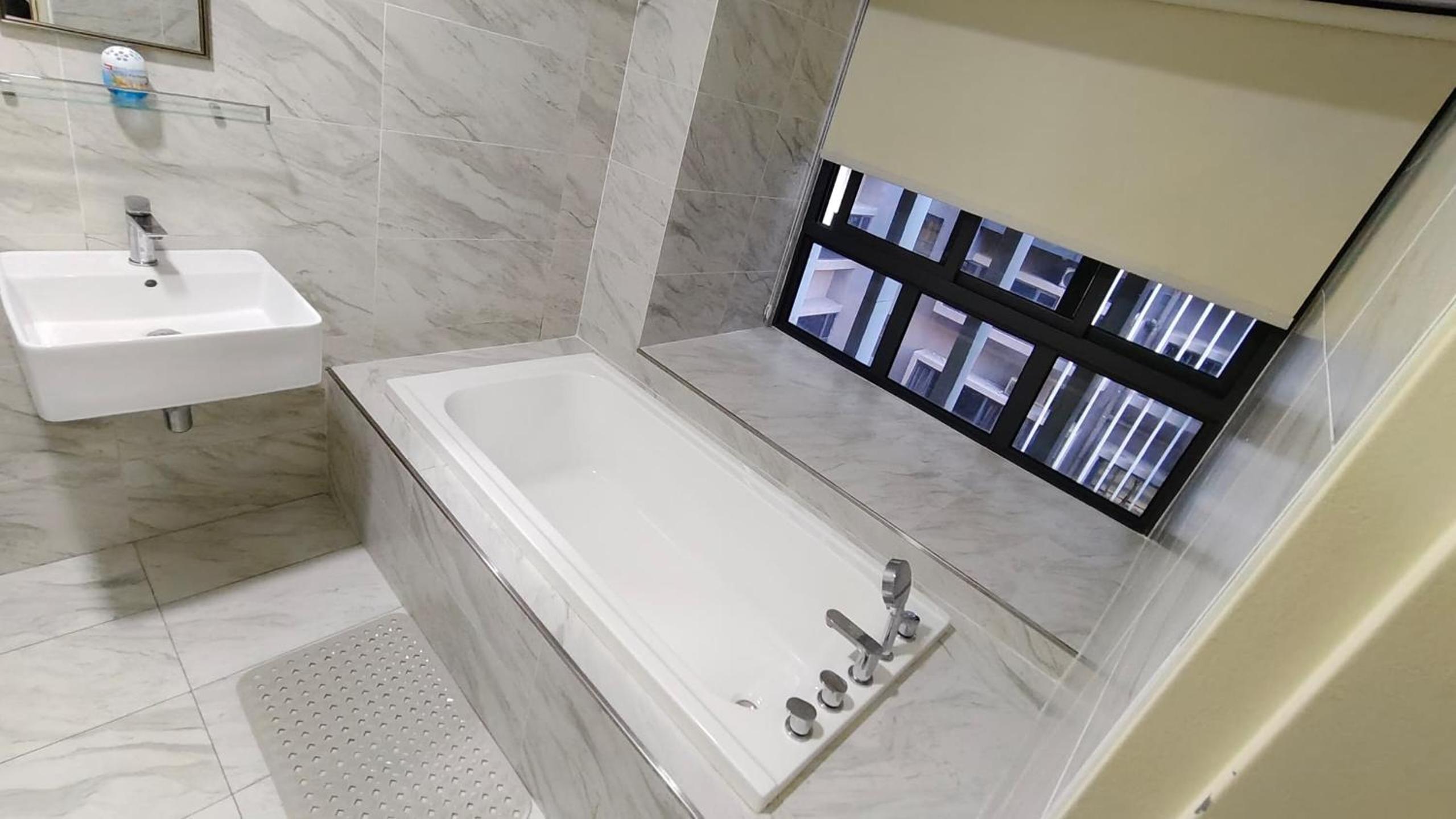 Cozy Minimalist Studio Bathtub Pool Family Stay