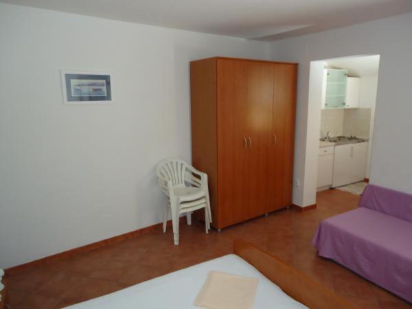 Photo 23