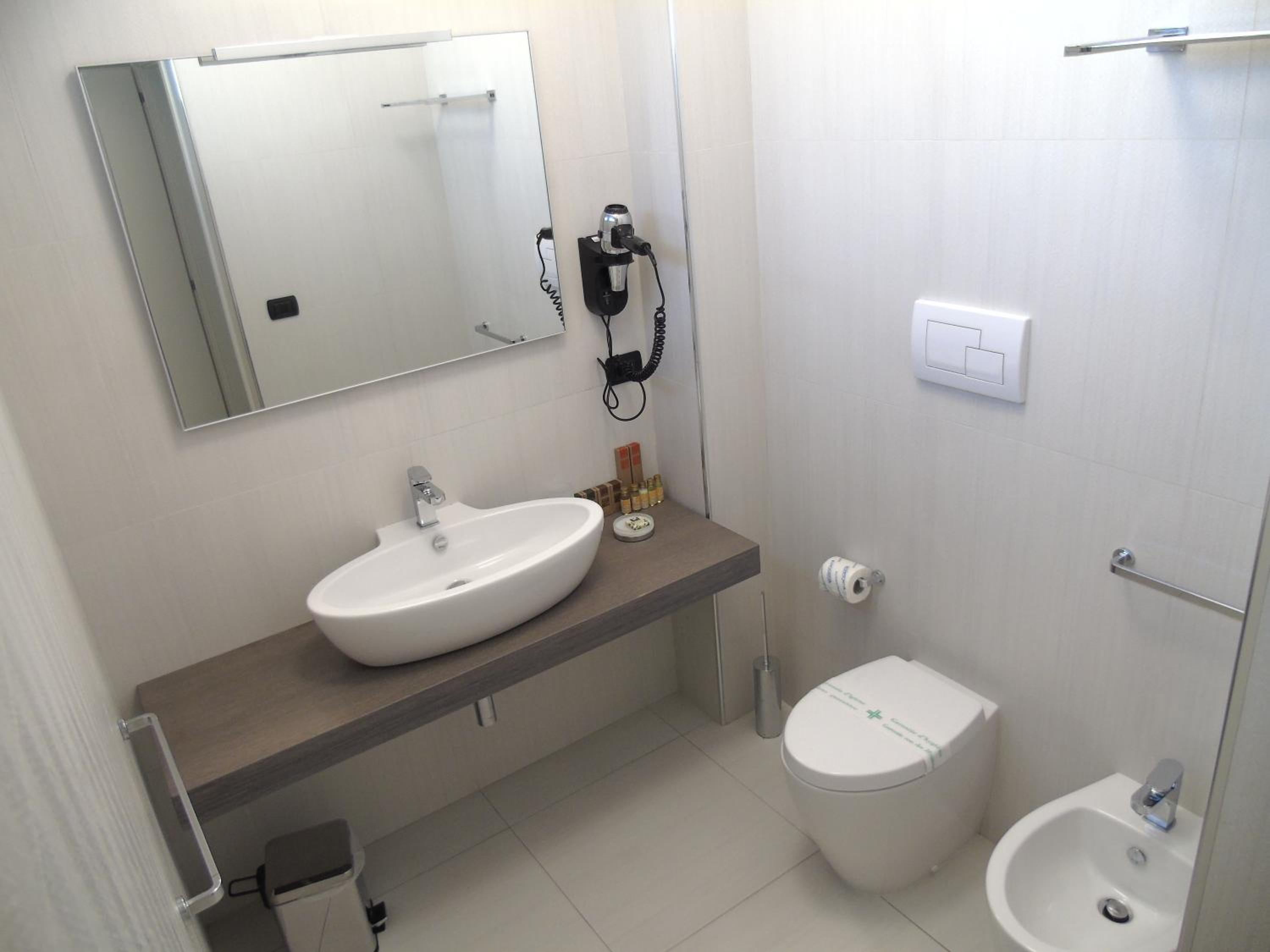 Areté Luxury Room