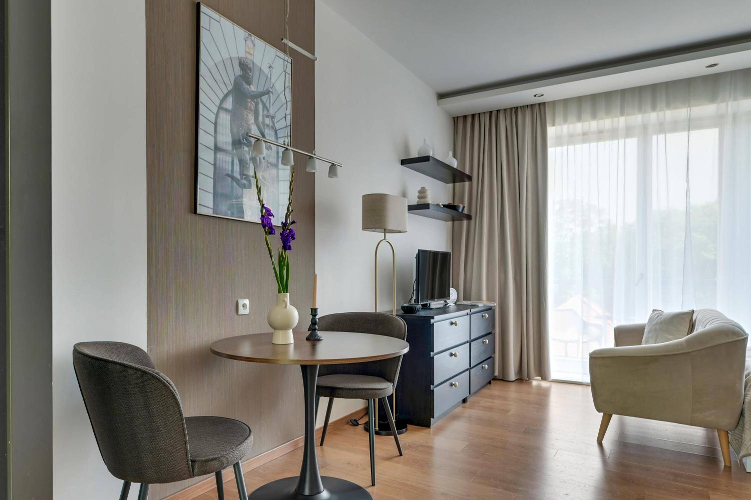 Kwartał Kamienic by Downtown Apartments