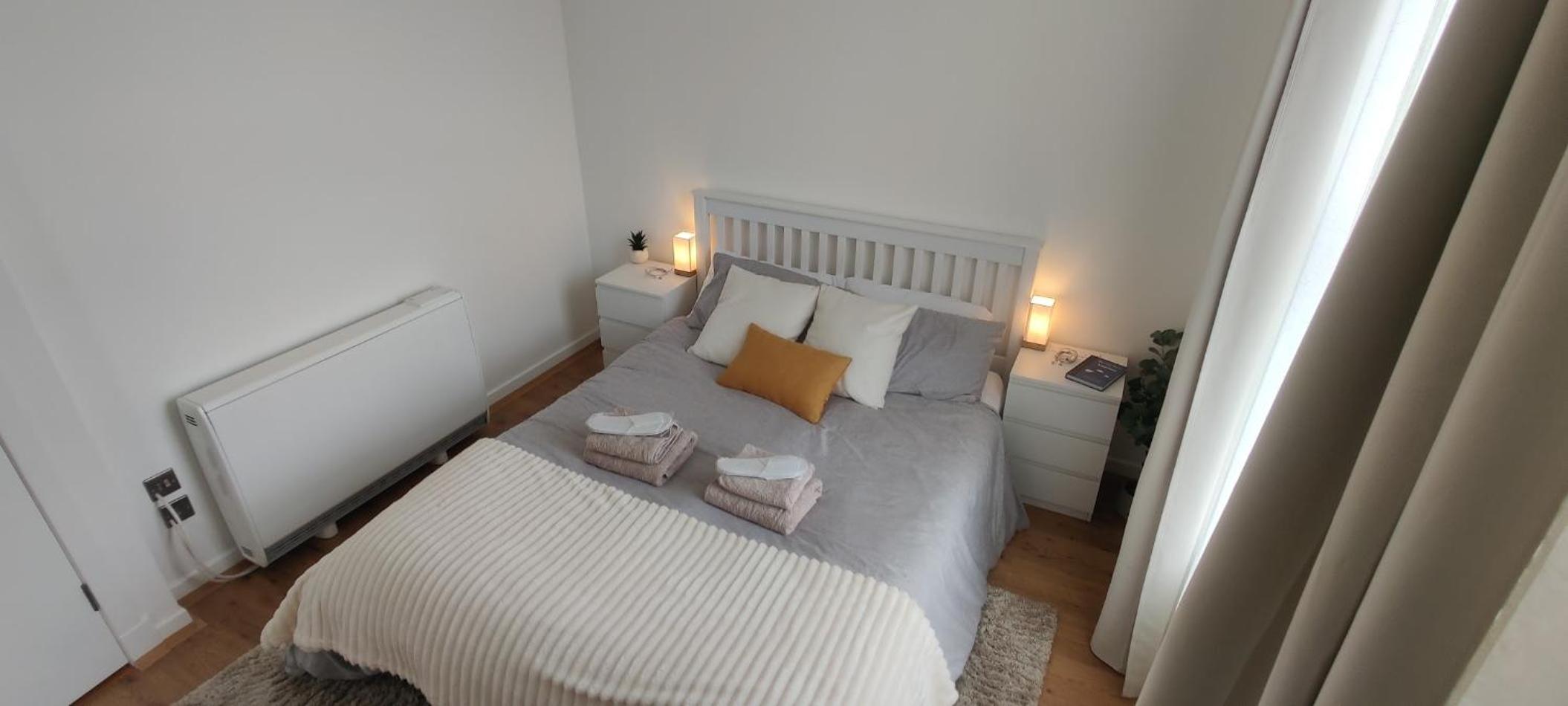 Central 1-bed flat - Walk to shops, pubs and station