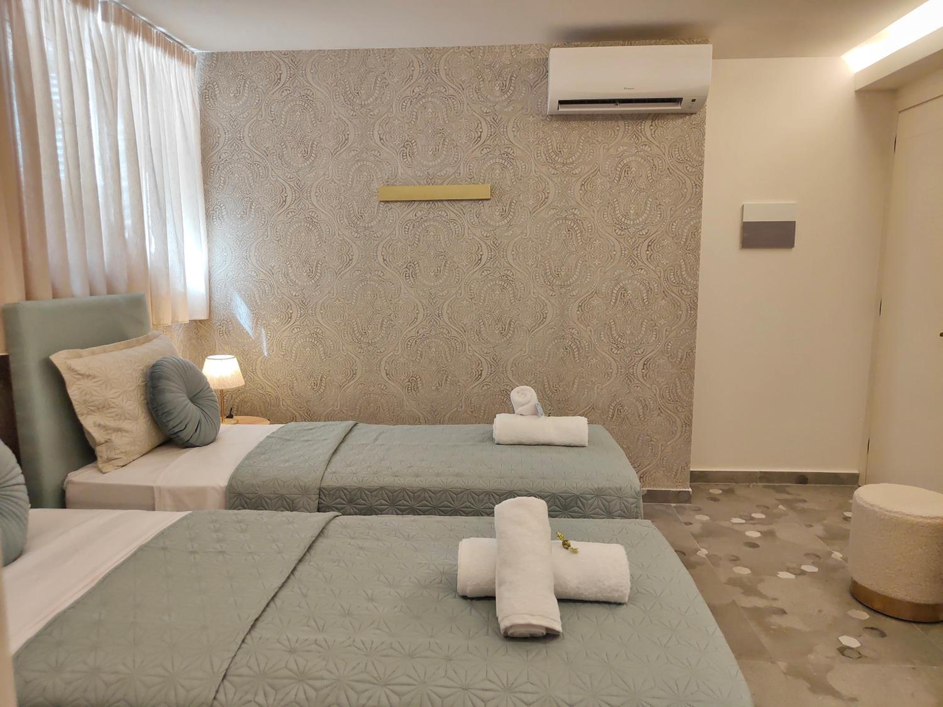 CORFU TENNIS Studios